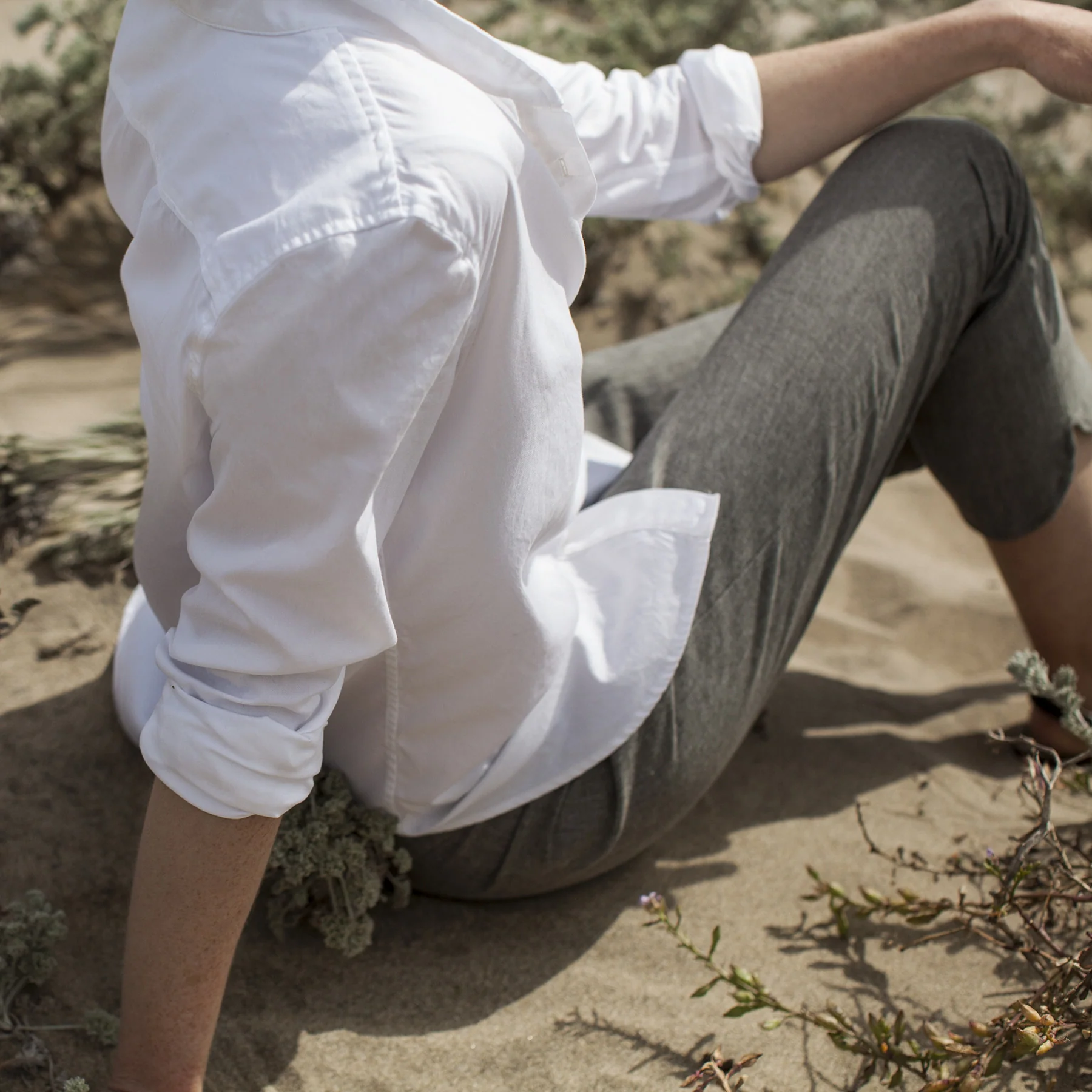 The Caroline in White Pinpoint Oxford - Image 6