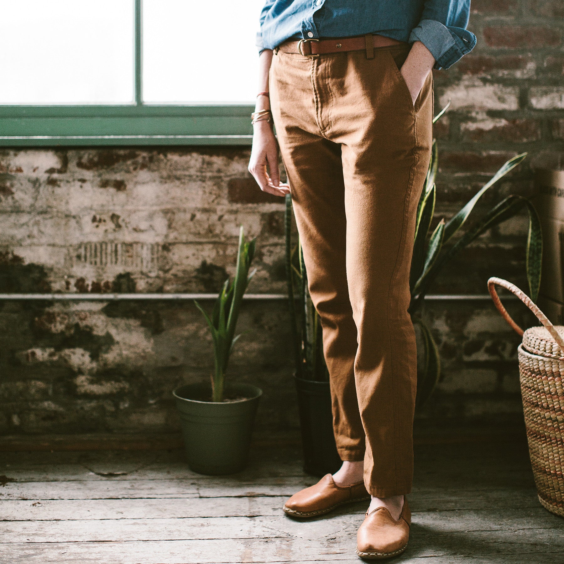 The Abel Pant in Camel - Image 6