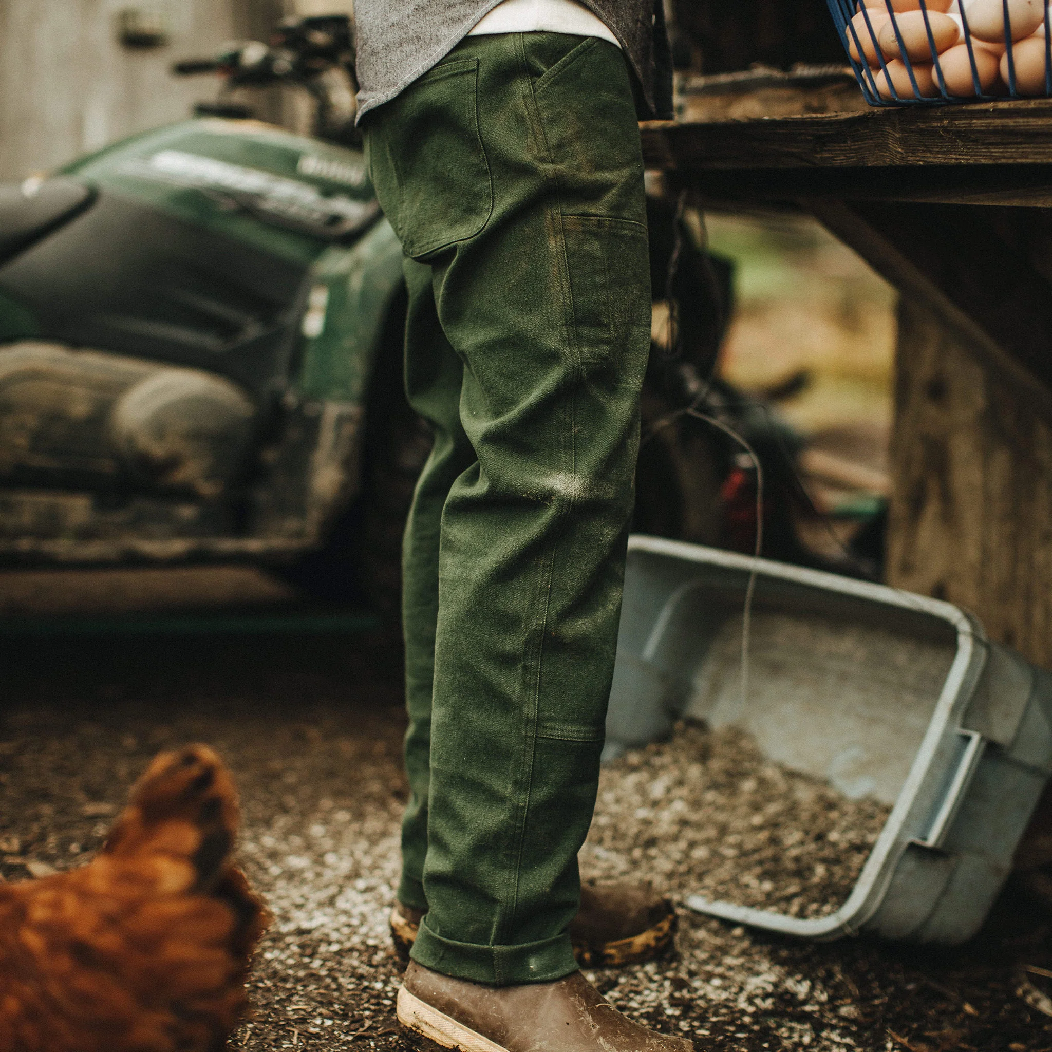 The Chore Pant in Dark Olive Boss Duck - Image 9