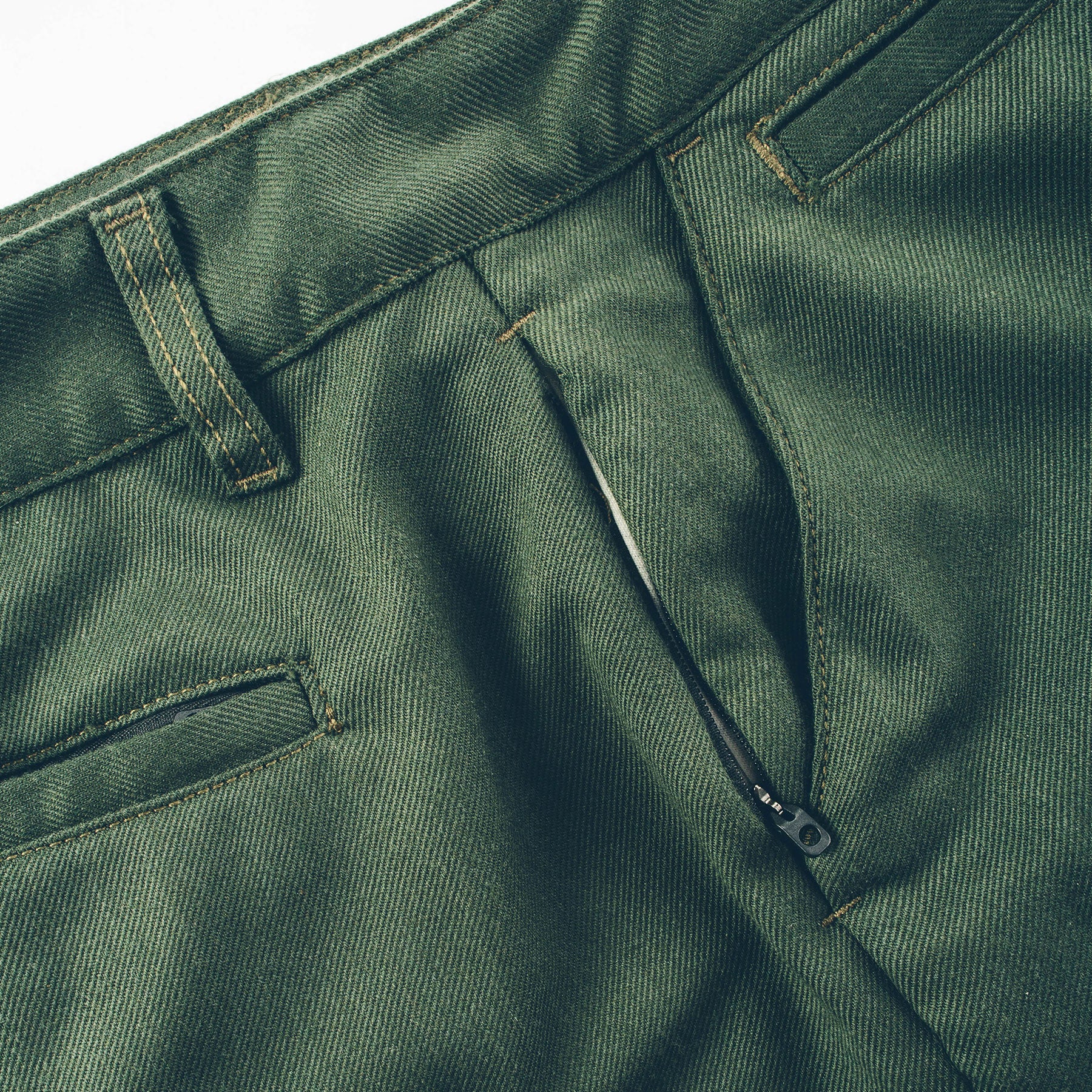 The Civic Chino in Olive Merino 4S - Image 7