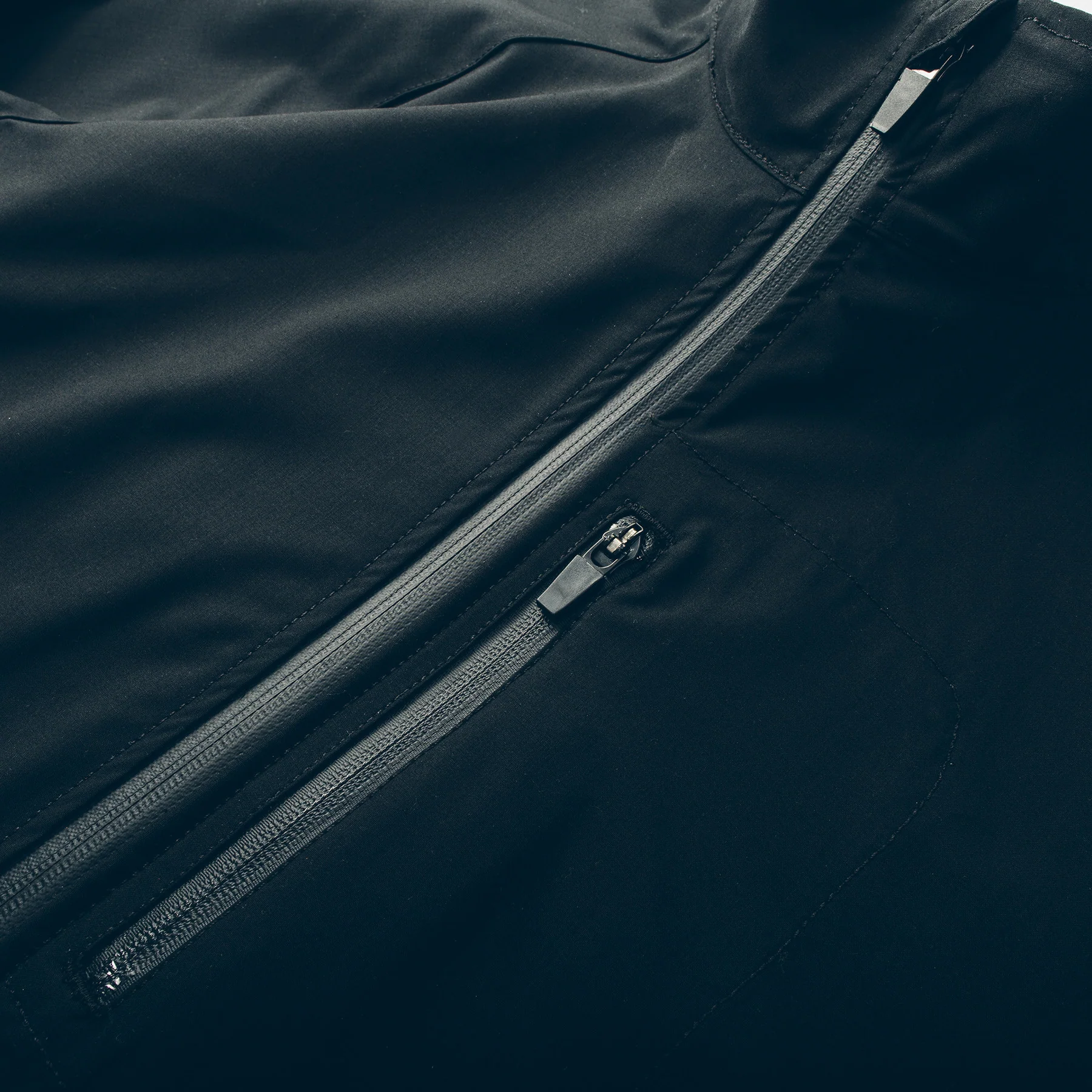 The Civic Jacket in Black MerinoPerform™ - Image 4