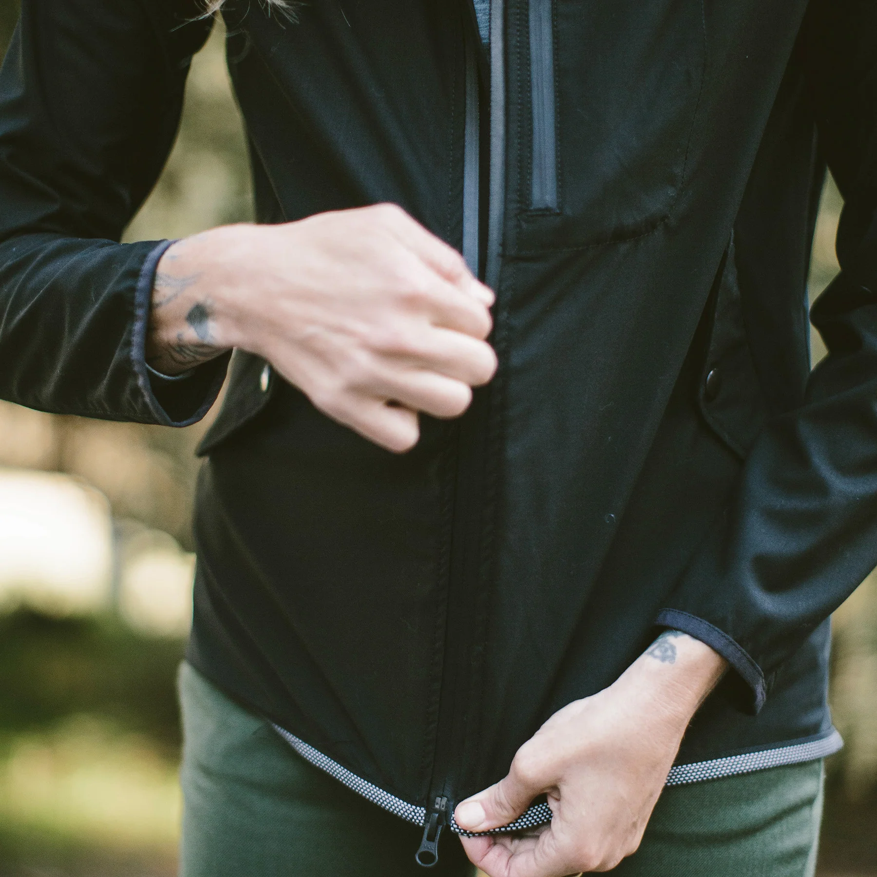 The Civic Jacket in Black MerinoPerform™ - Image 7