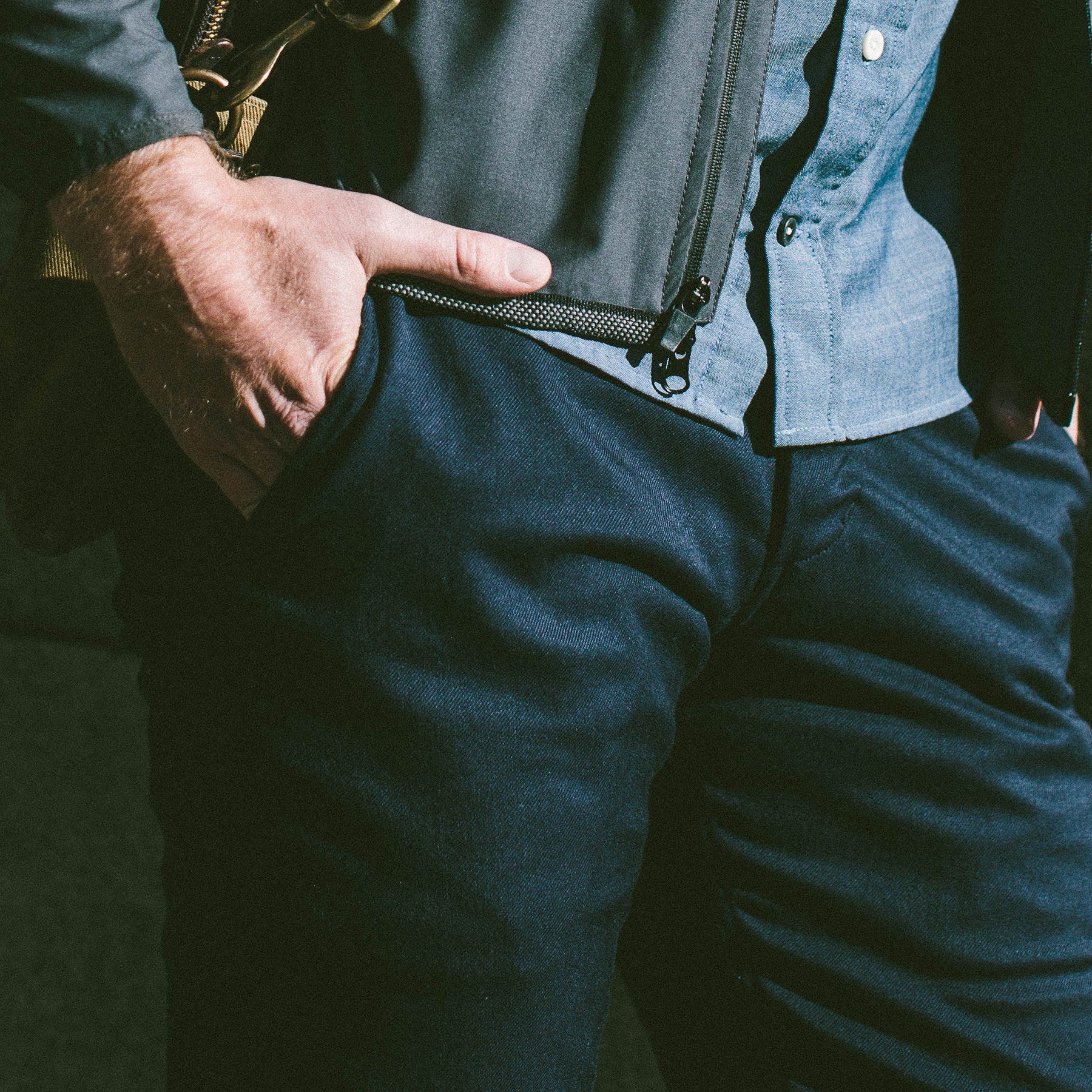 The Lloyd Short in Navy - Image 3