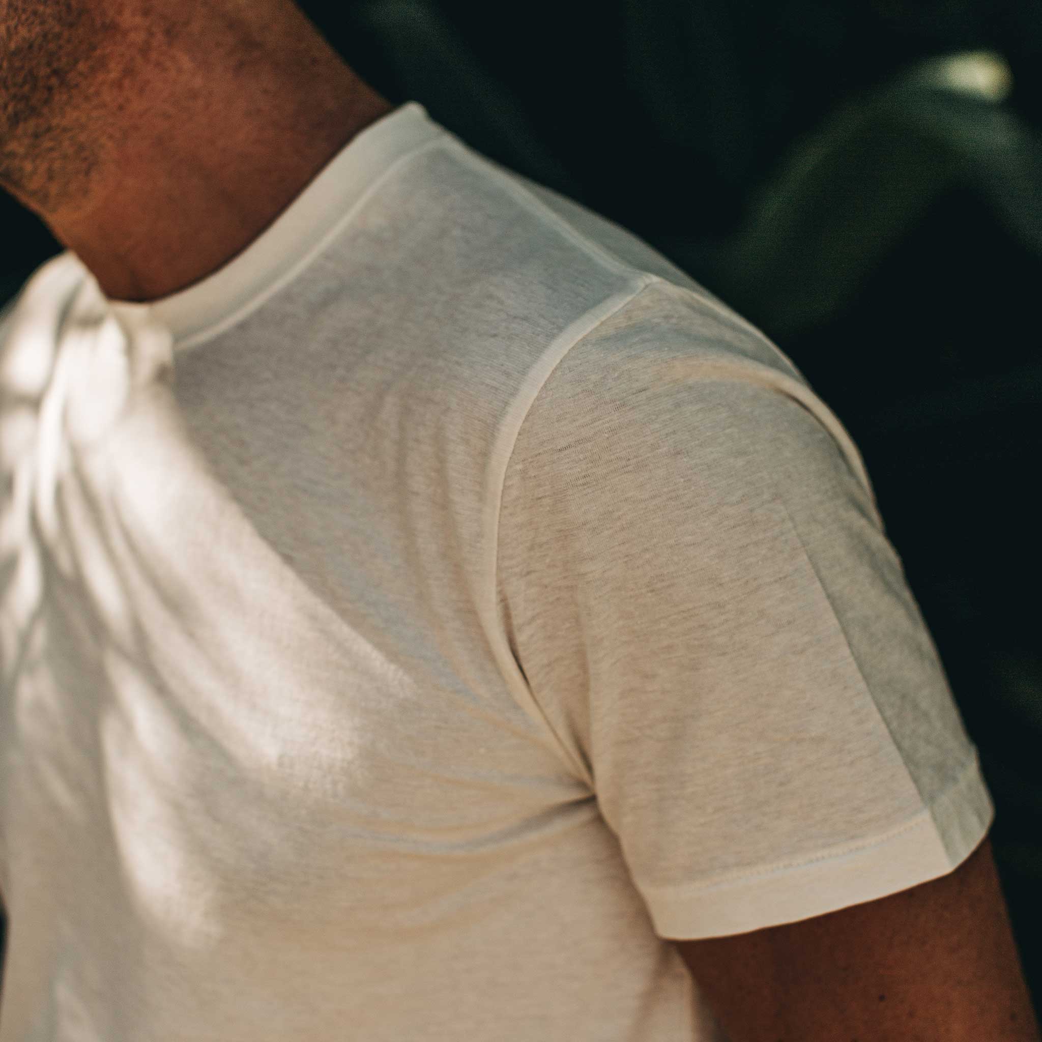 The Cotton Hemp Tee in Natural - Image 3
