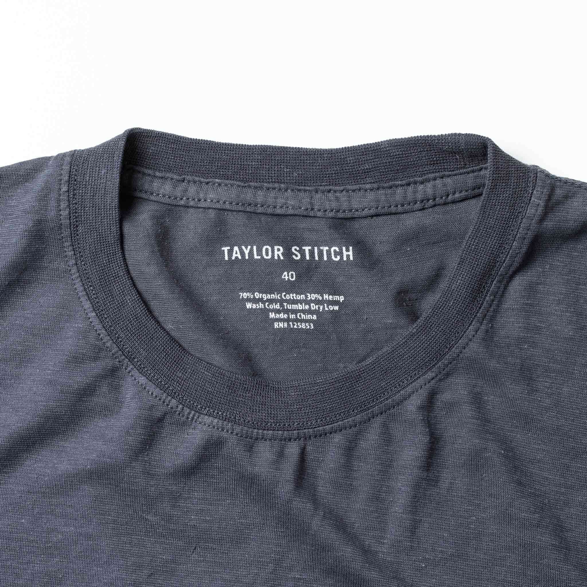 The Cotton Hemp Tee in Navy - Image 7