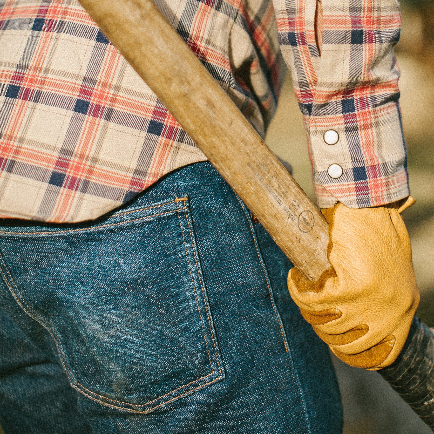 The Democratic Jean in Indigo Broken Twill - Image 4