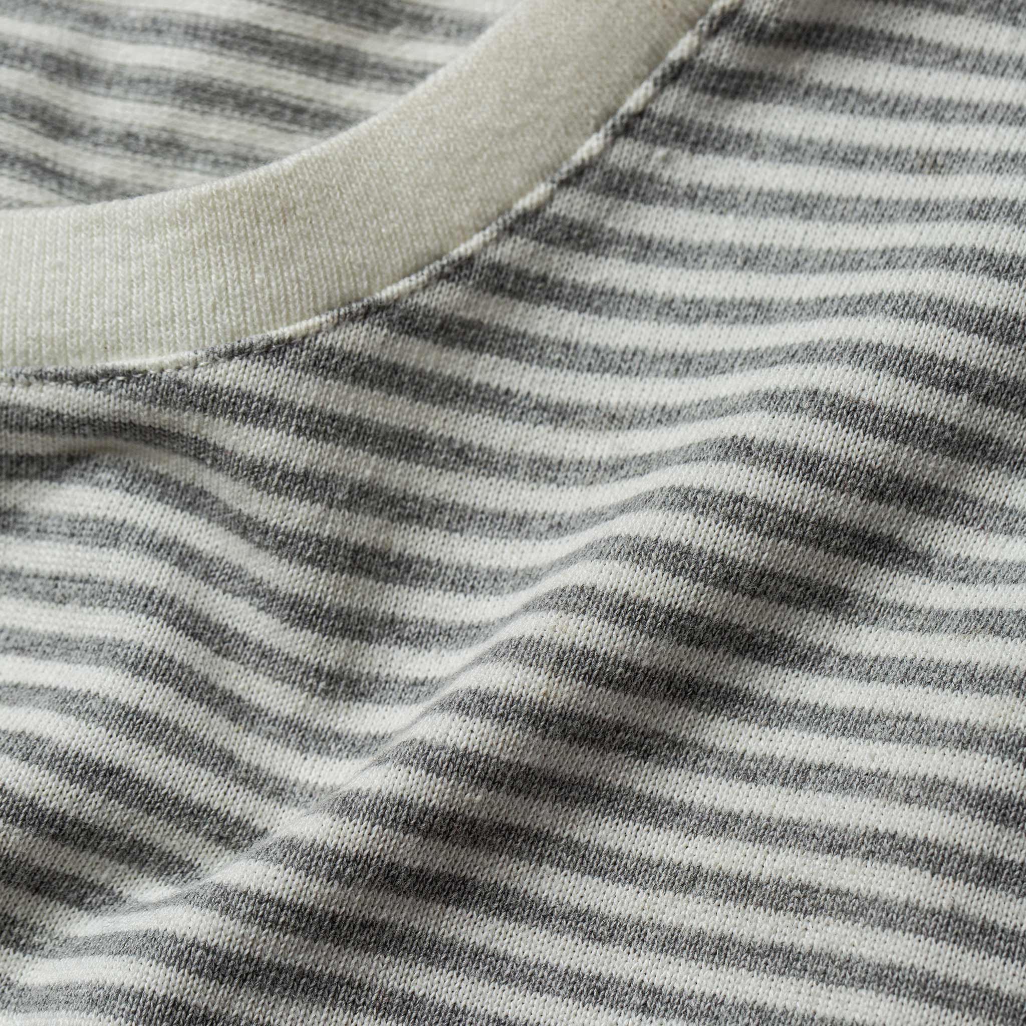 The Fourtillfour Heavy Bag Tee in Ash Stripe - Image 5