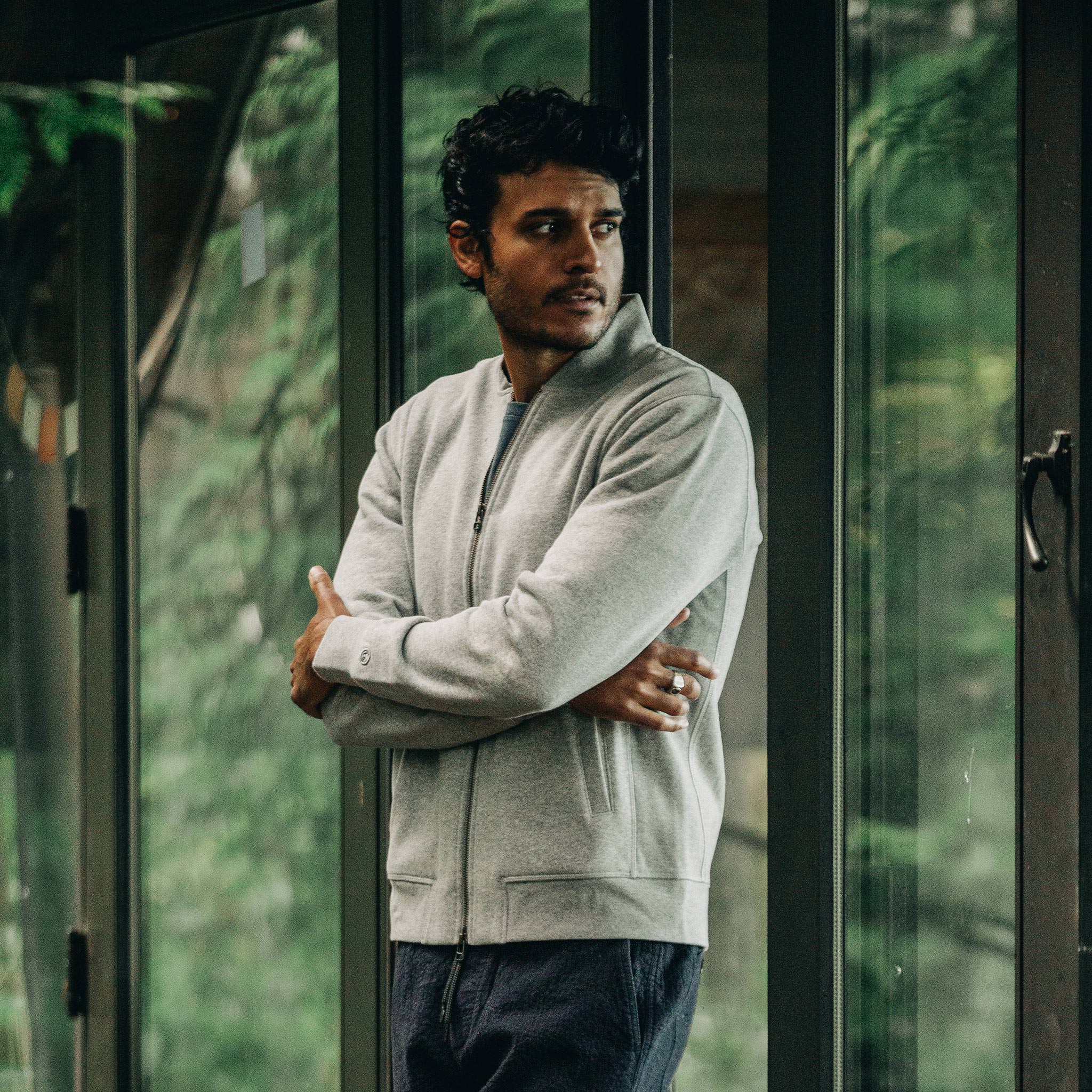 The Heavy Bag Bomber in Heather Grey Fleece - Image 3