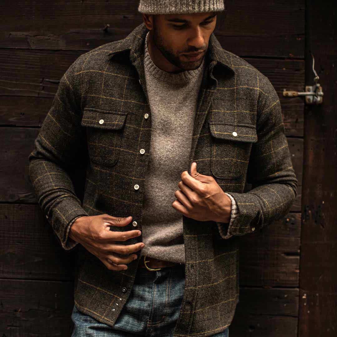 The Leeward Shirt in Olive Plaid - Image 5