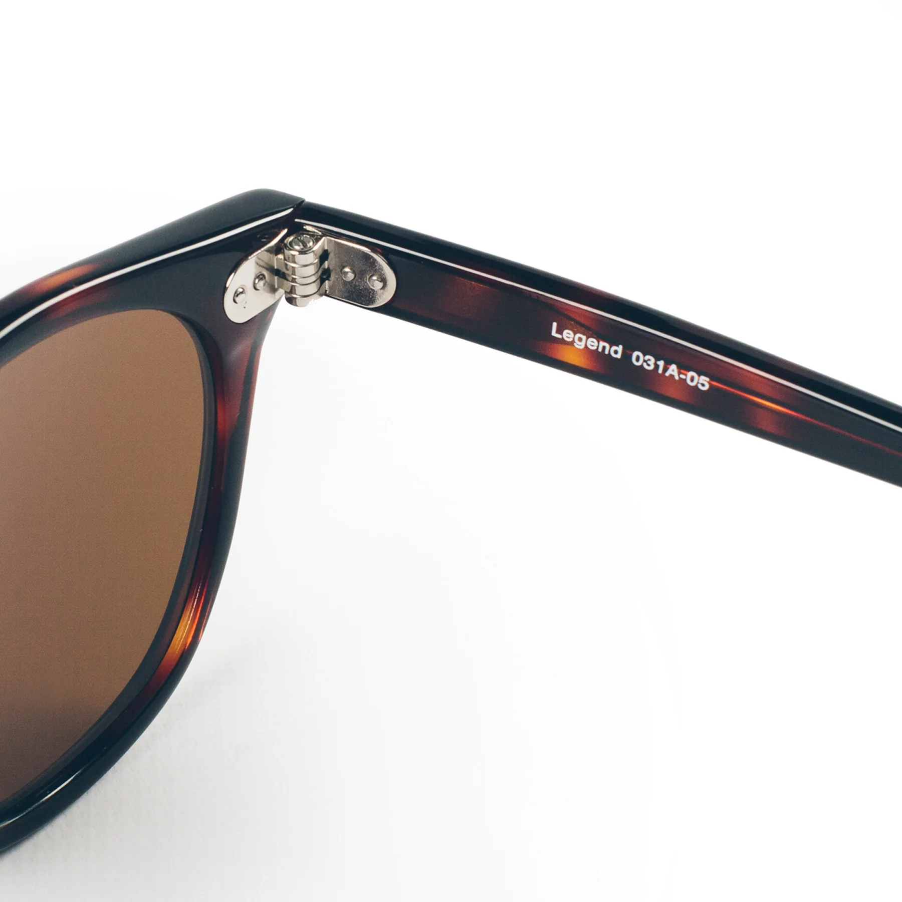 The Legend in Brown Tortoise with Amber Lenses - Image 4