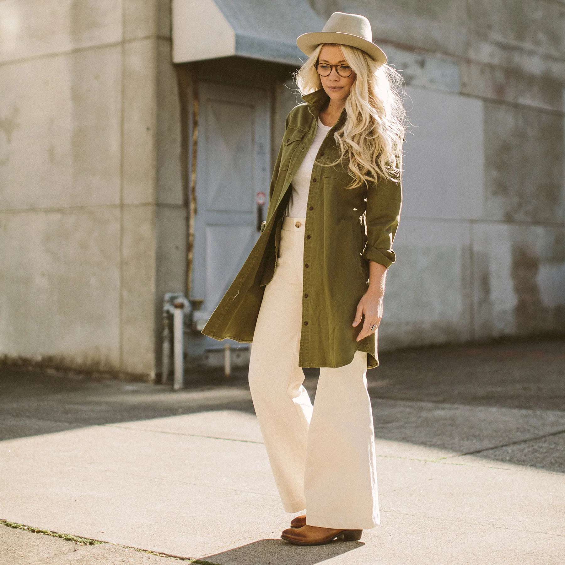 The Trench Dress in Army Green - Image 5