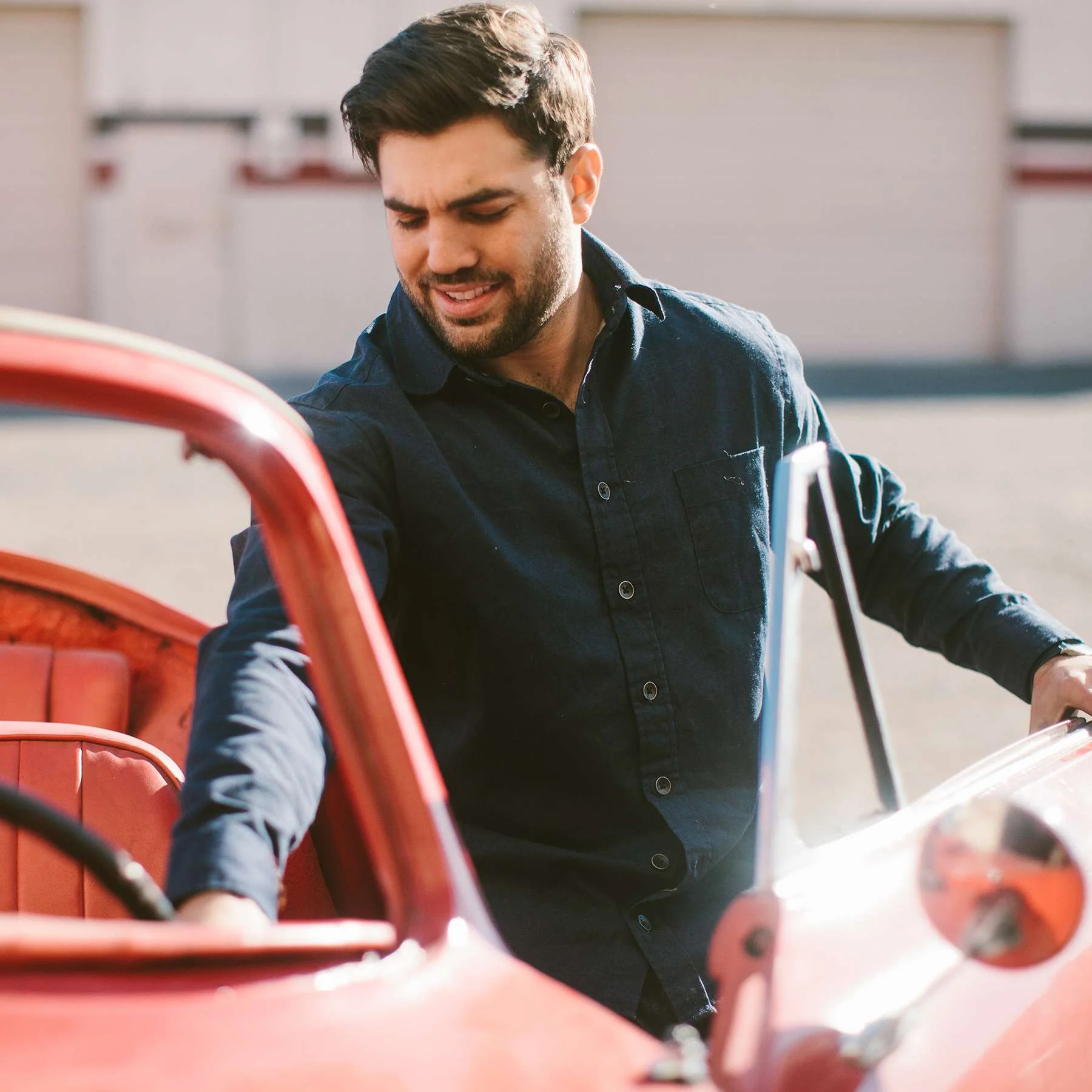 The Mechanic in Indigo - Image 4
