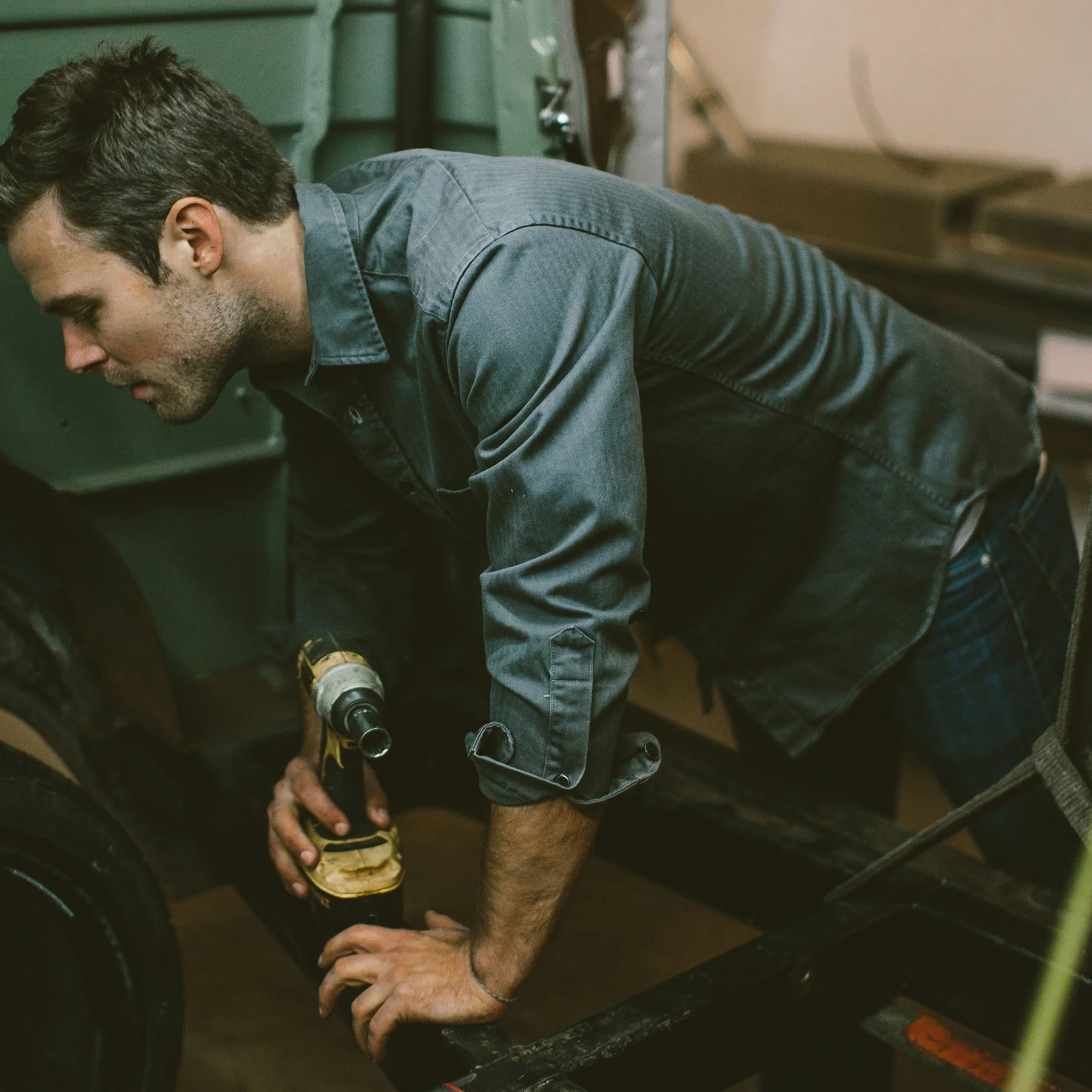 The Mechanic in Washed Charcoal Herringbone - Image 3