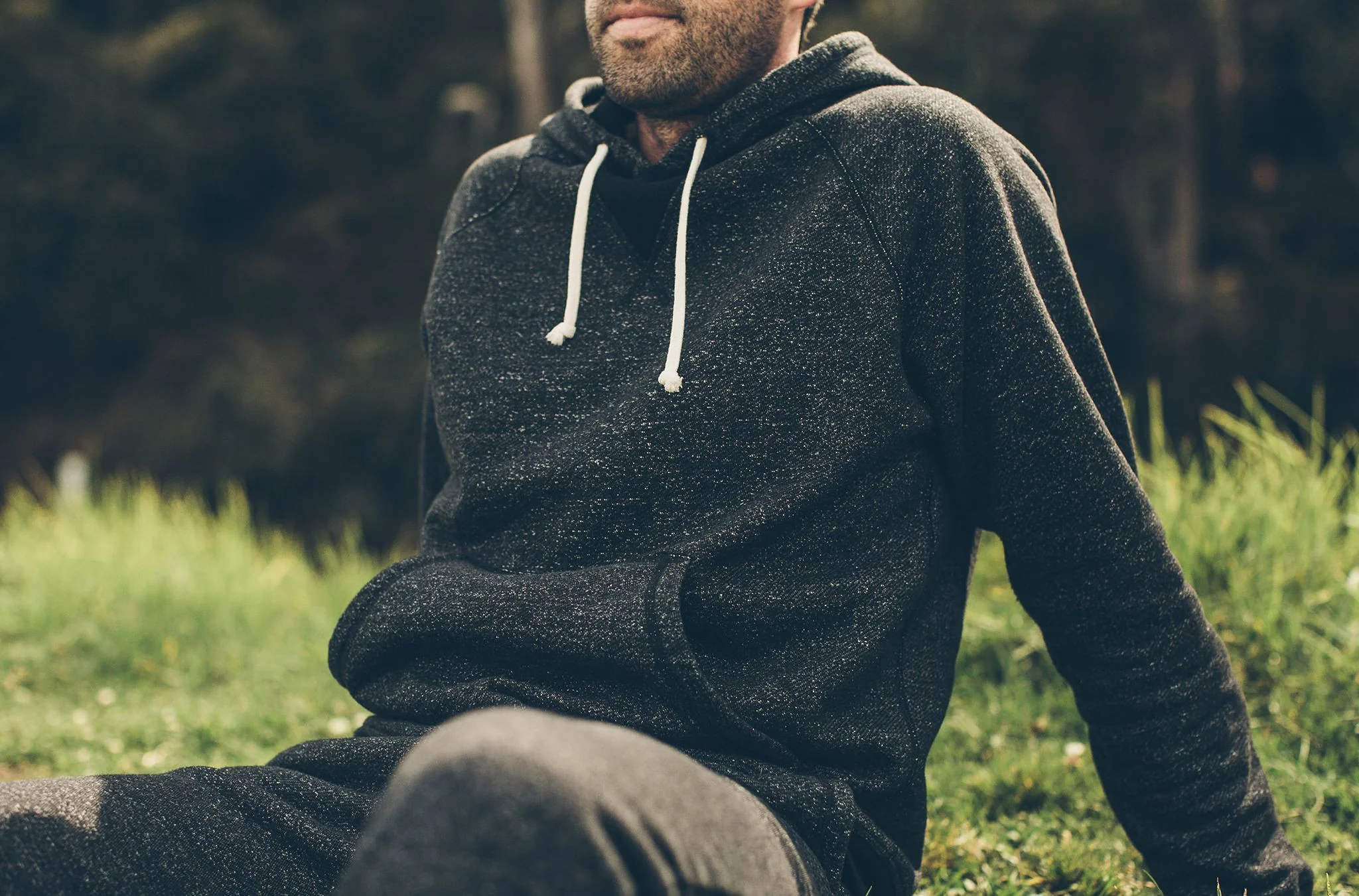 The Hoodie in Charcoal Fleck Fleece - Image 6