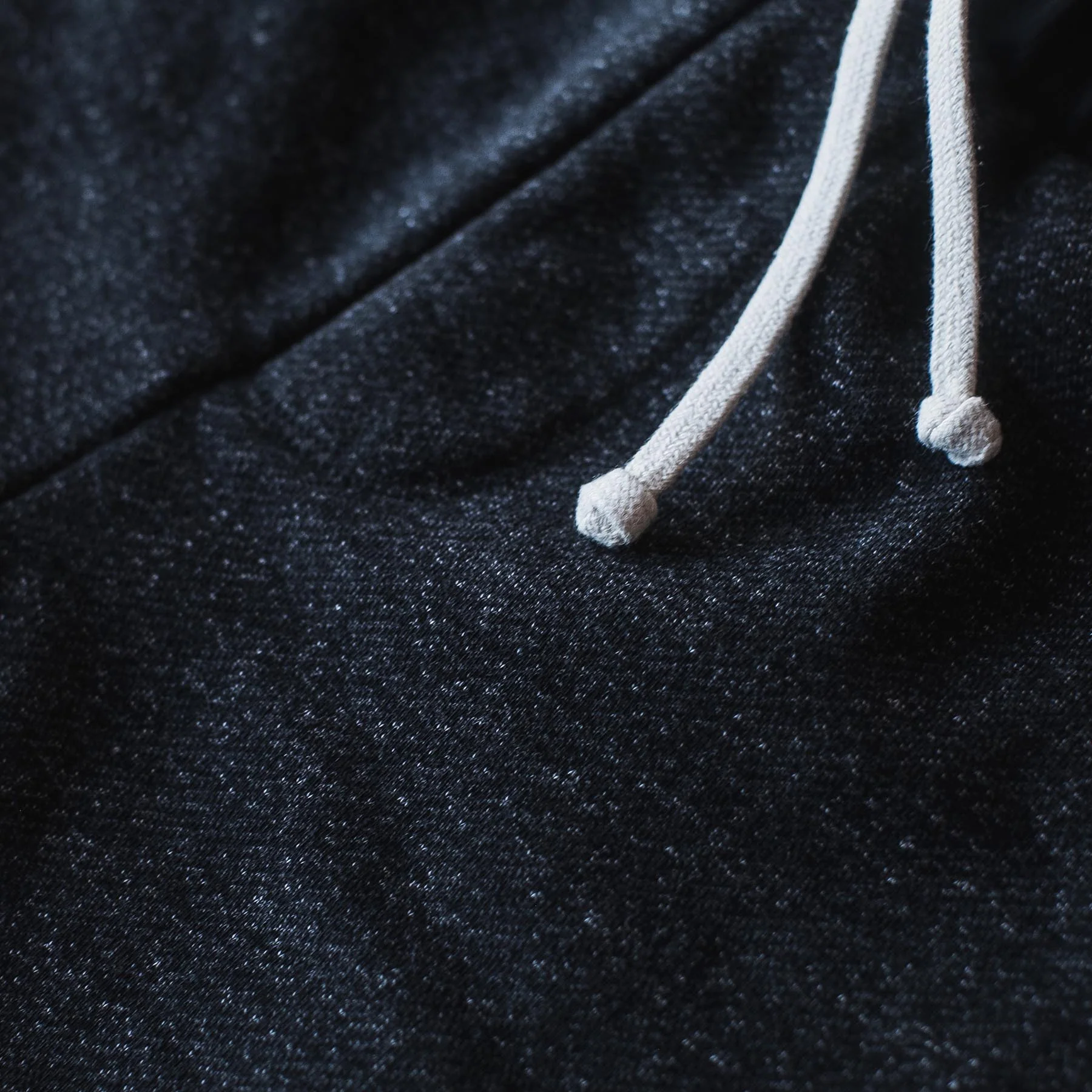 The Men's Apres Sweatpant in Salt and Pepper Fleece - Image 2