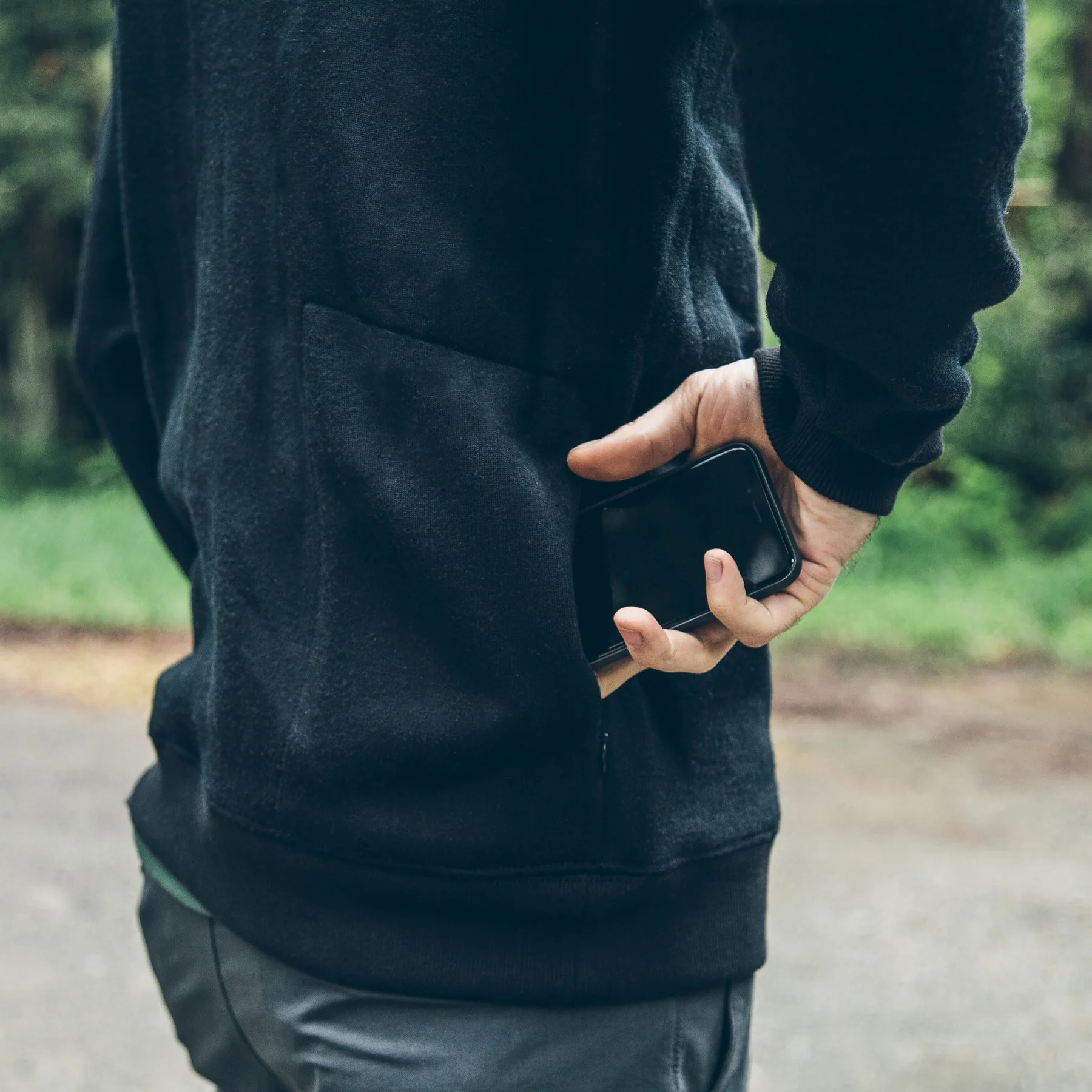 The Merino Crewneck in Black Fleece - Image 2