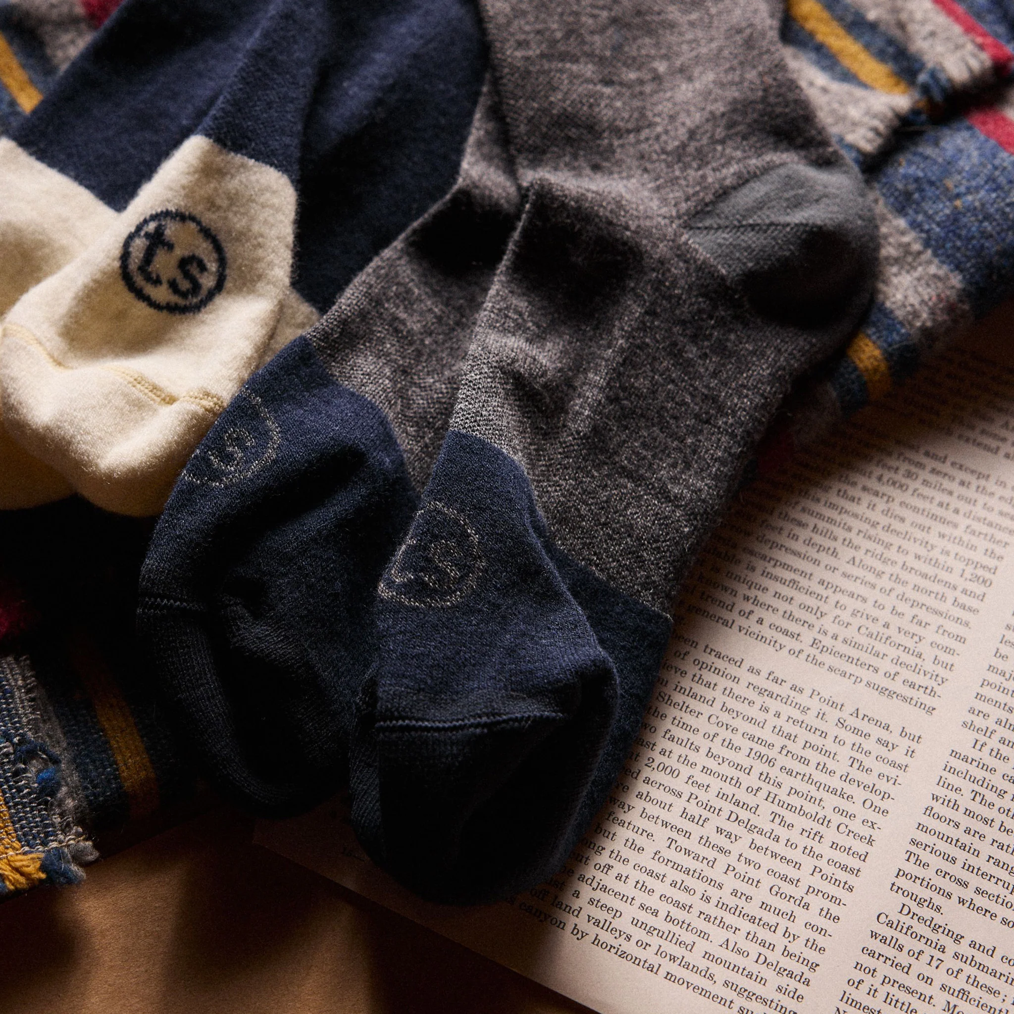 The Merino Sock in Charcoal - Image 2