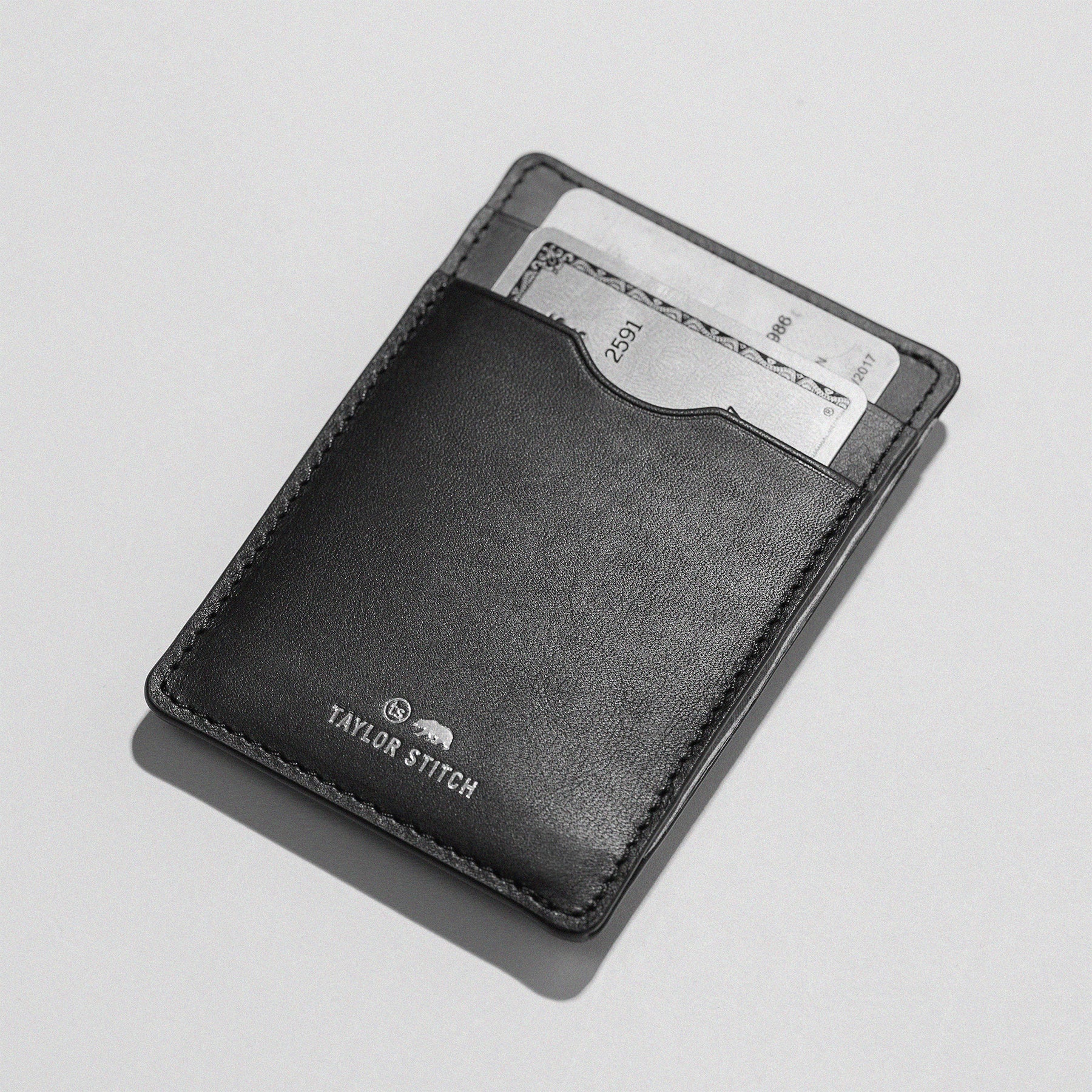 The Minimalist Wallet in Evergreen - Image 2
