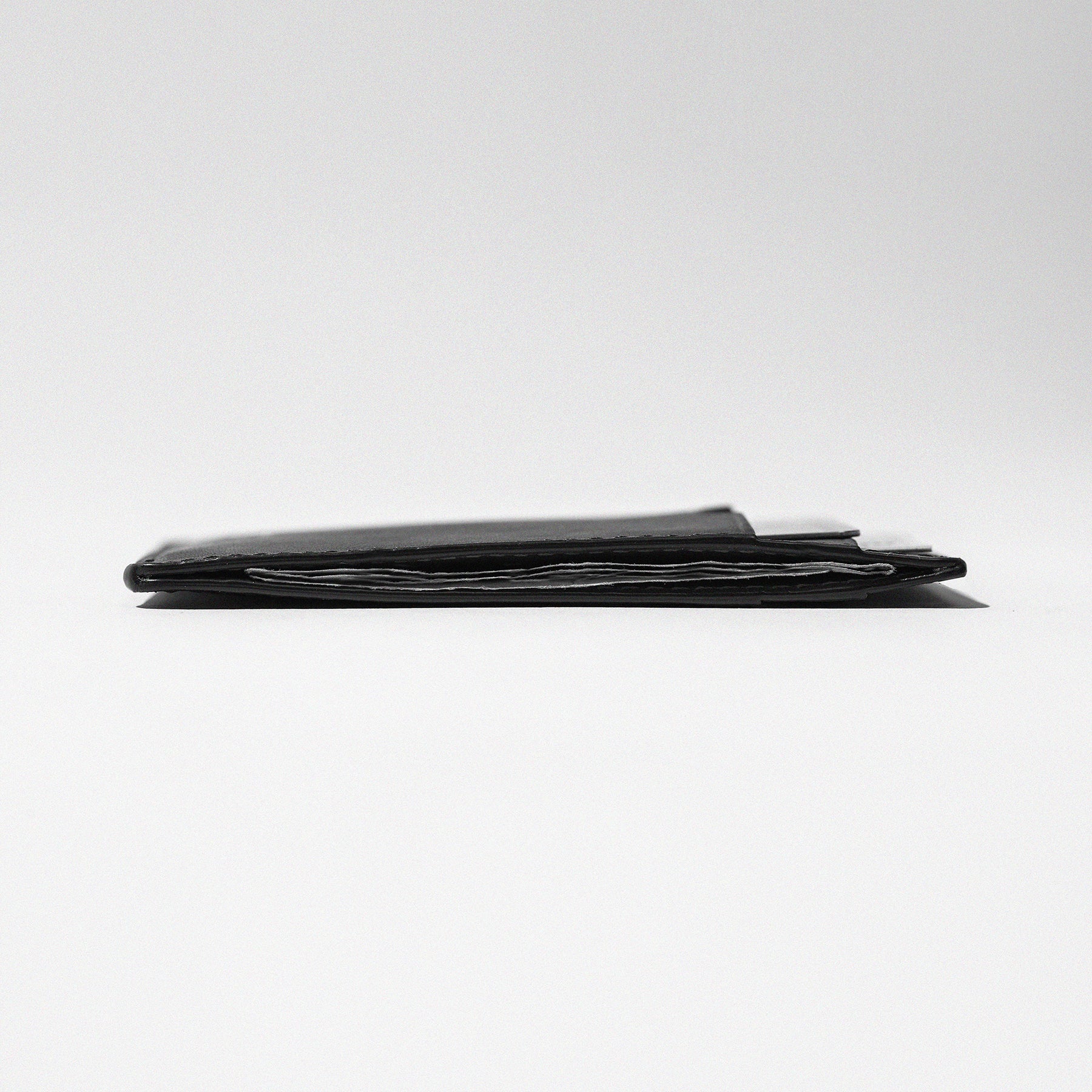 The Minimalist Wallet in Evergreen - Image 3