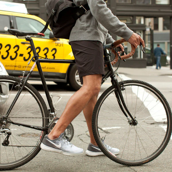 The Myles Everyday Short in Charcoal - Image 3