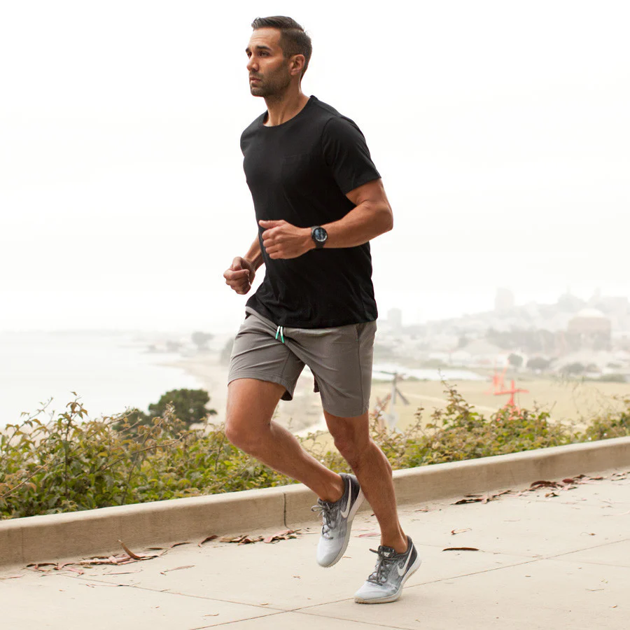 The Myles Everyday Short in Fog - Image 4