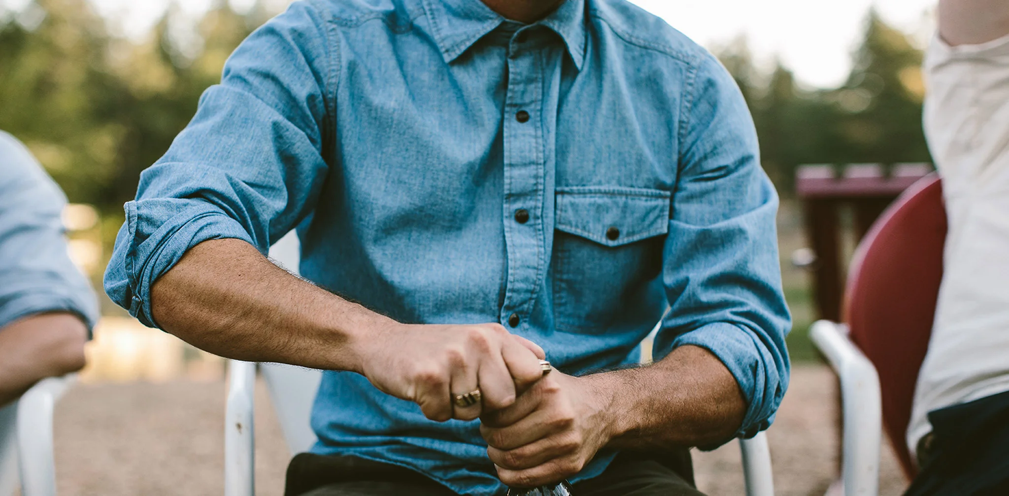 The Oxnard in Sun Bleached Chambray - Image 9