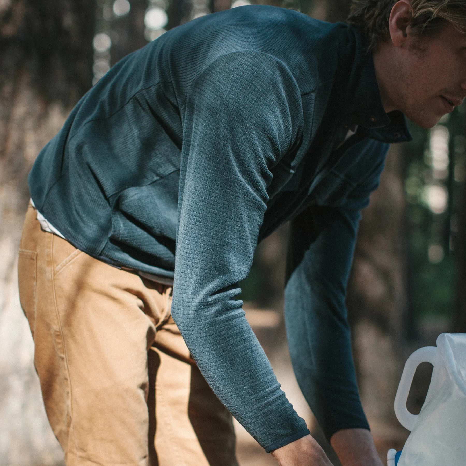 The Pack Pullover in Midnight Polartec Fleece - Image 4