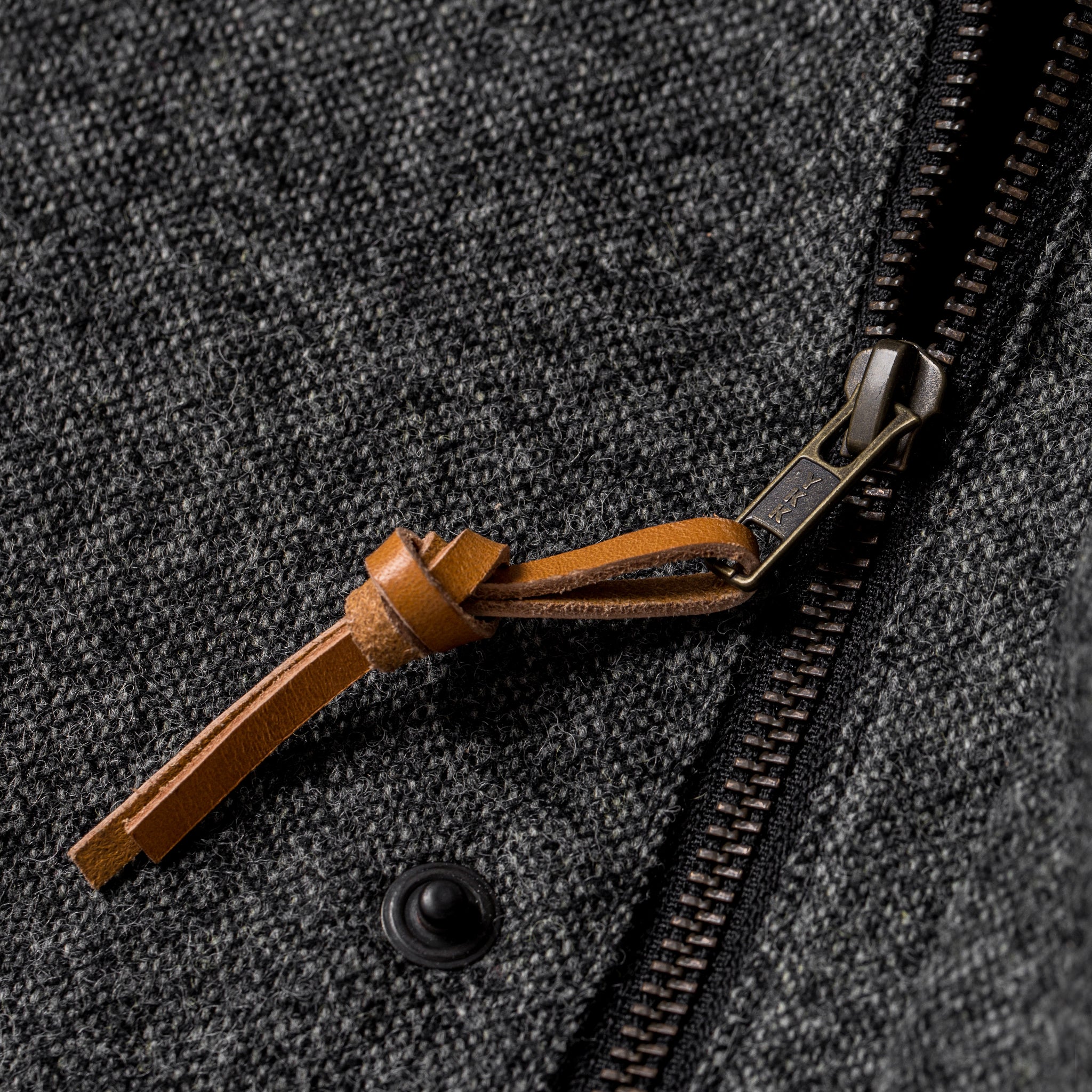 The Rover Jacket in Charcoal Birdseye Waxed Wool - Image 11