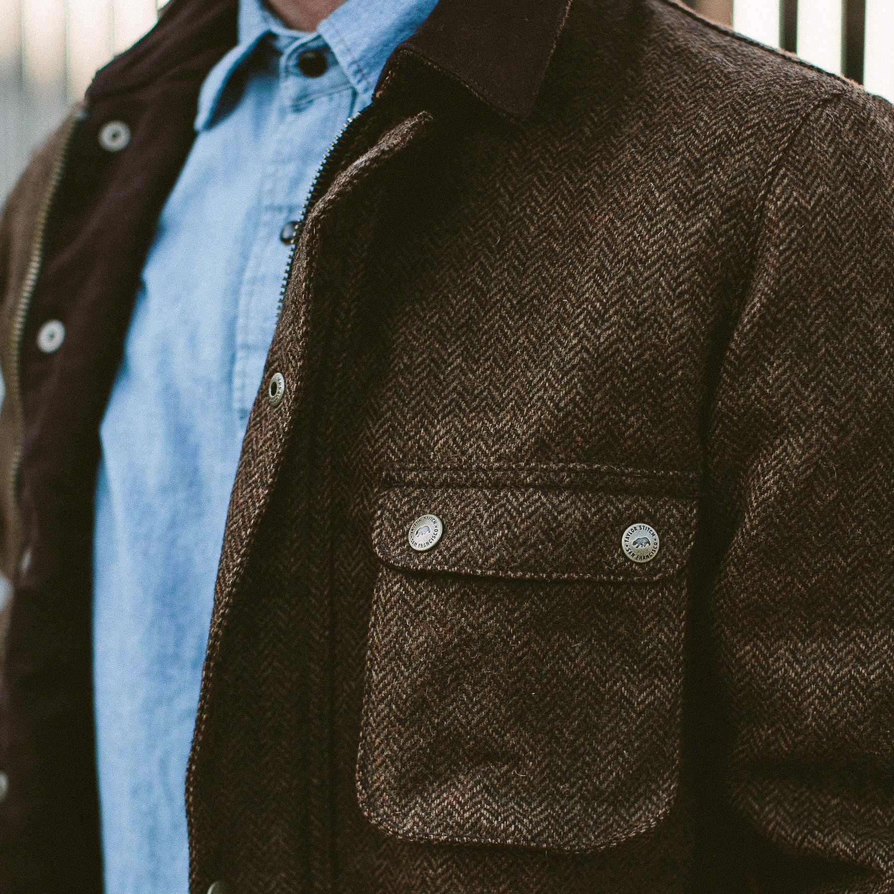 The Rover Jacket in Oak Herringbone Waxed Wool - Image 4