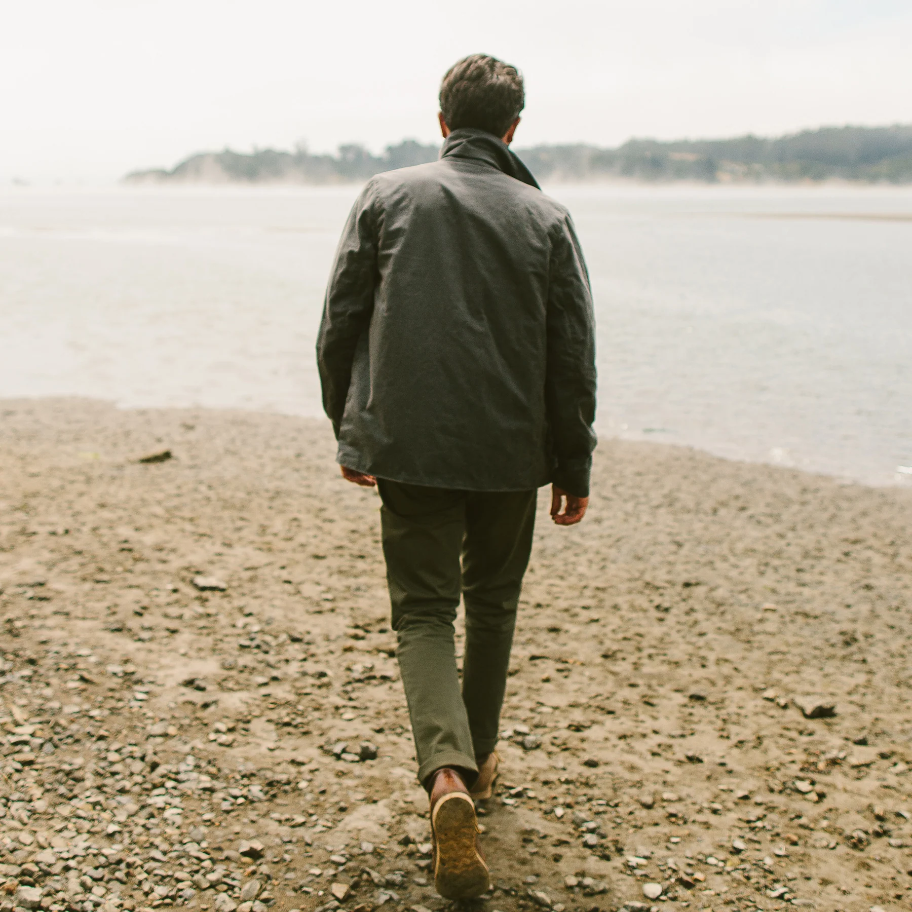 The Rover Jacket in Slate Beeswaxed Canvas - Image 3