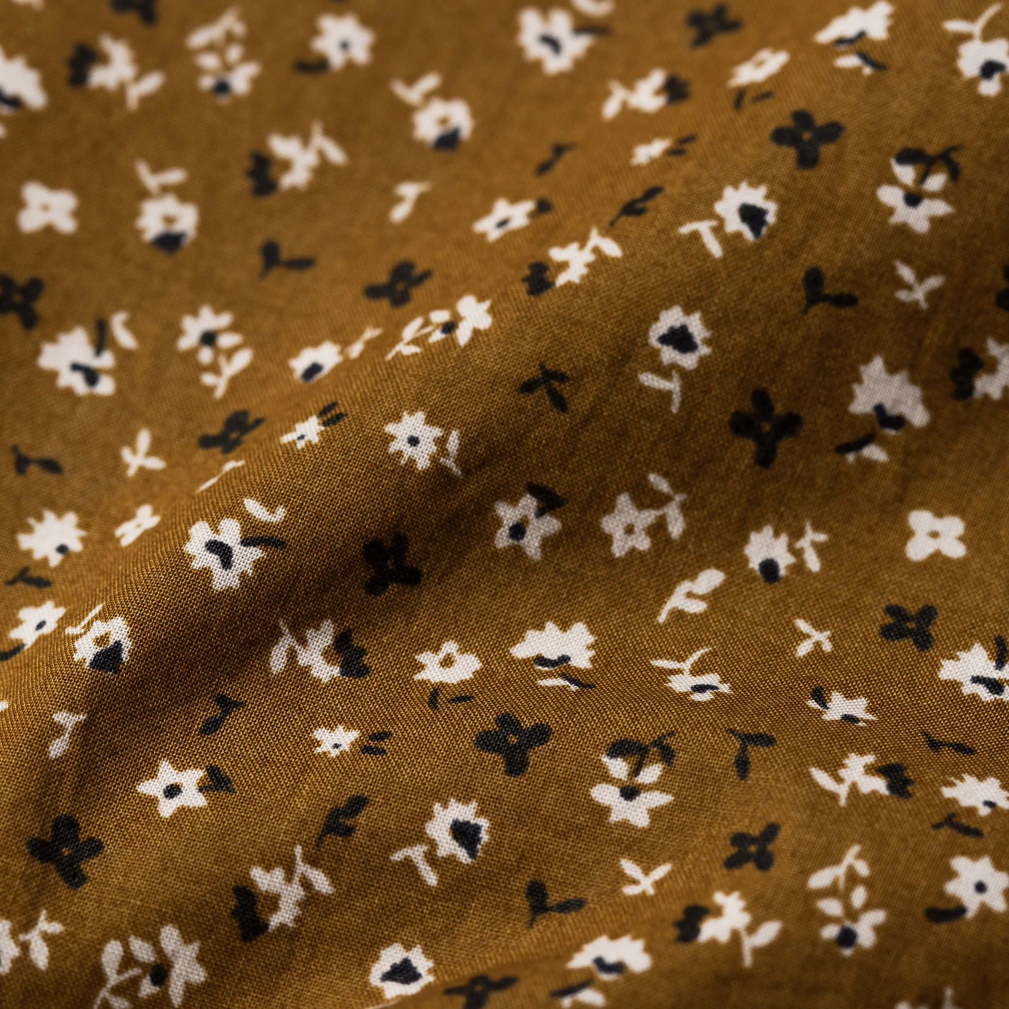 The Short Sleeve Bandit in Fatigue Brown Mini Floral - Image 7