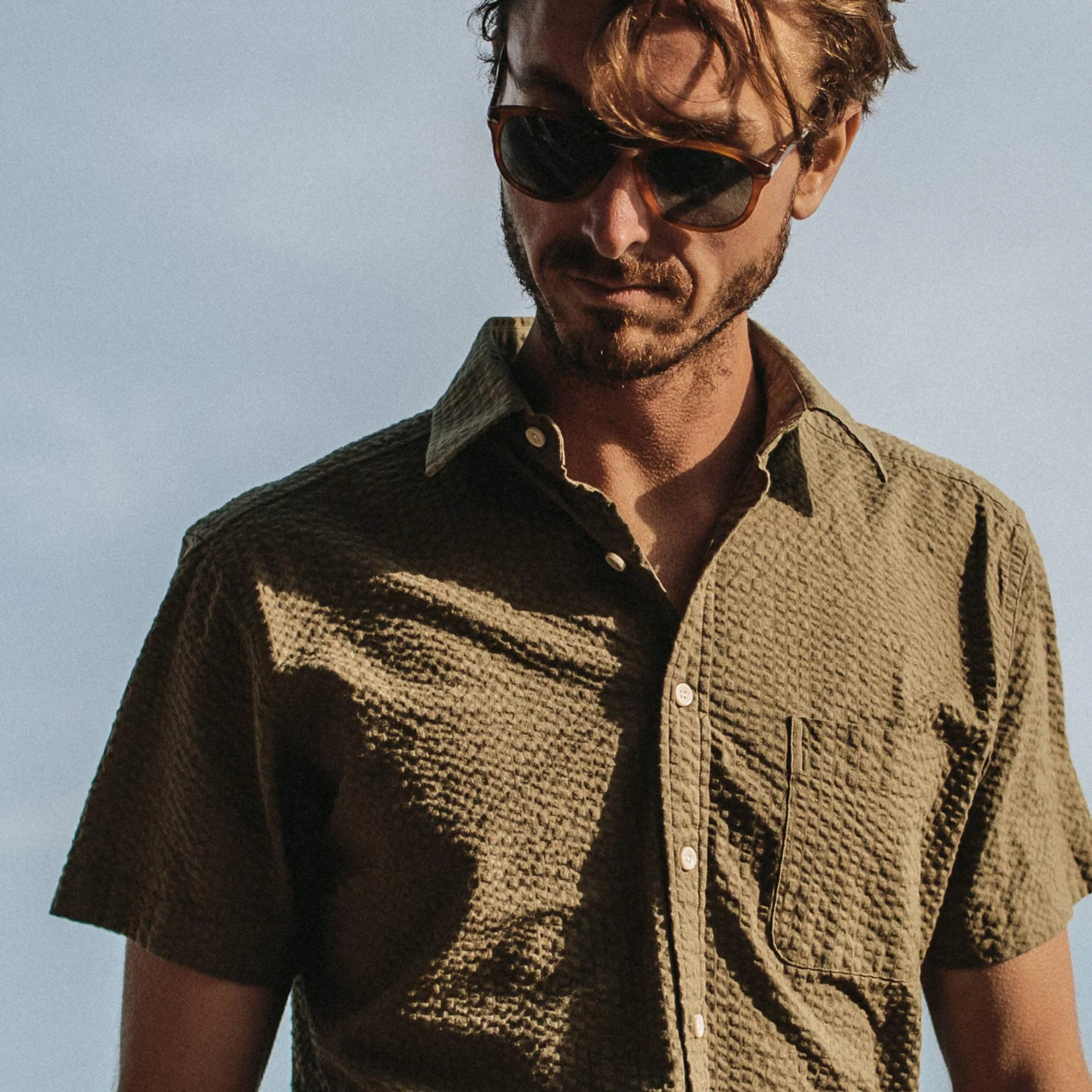 The Short Sleeve California in Army Seersucker - Image 4
