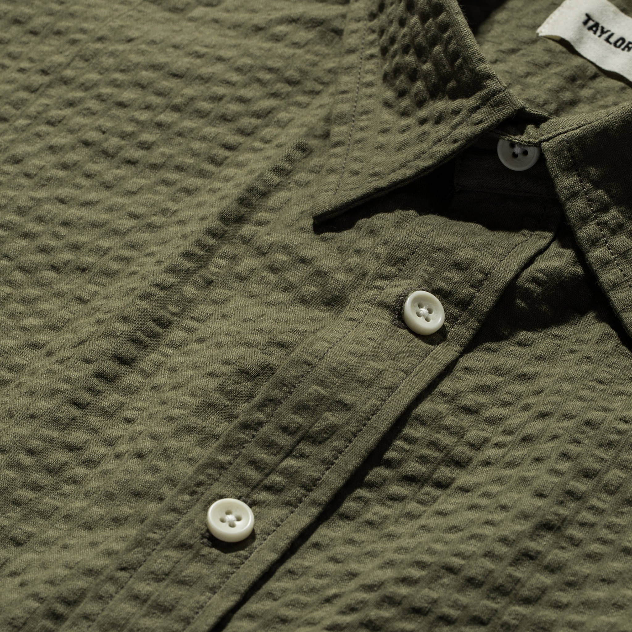 The Short Sleeve California in Army Seersucker - Image 8