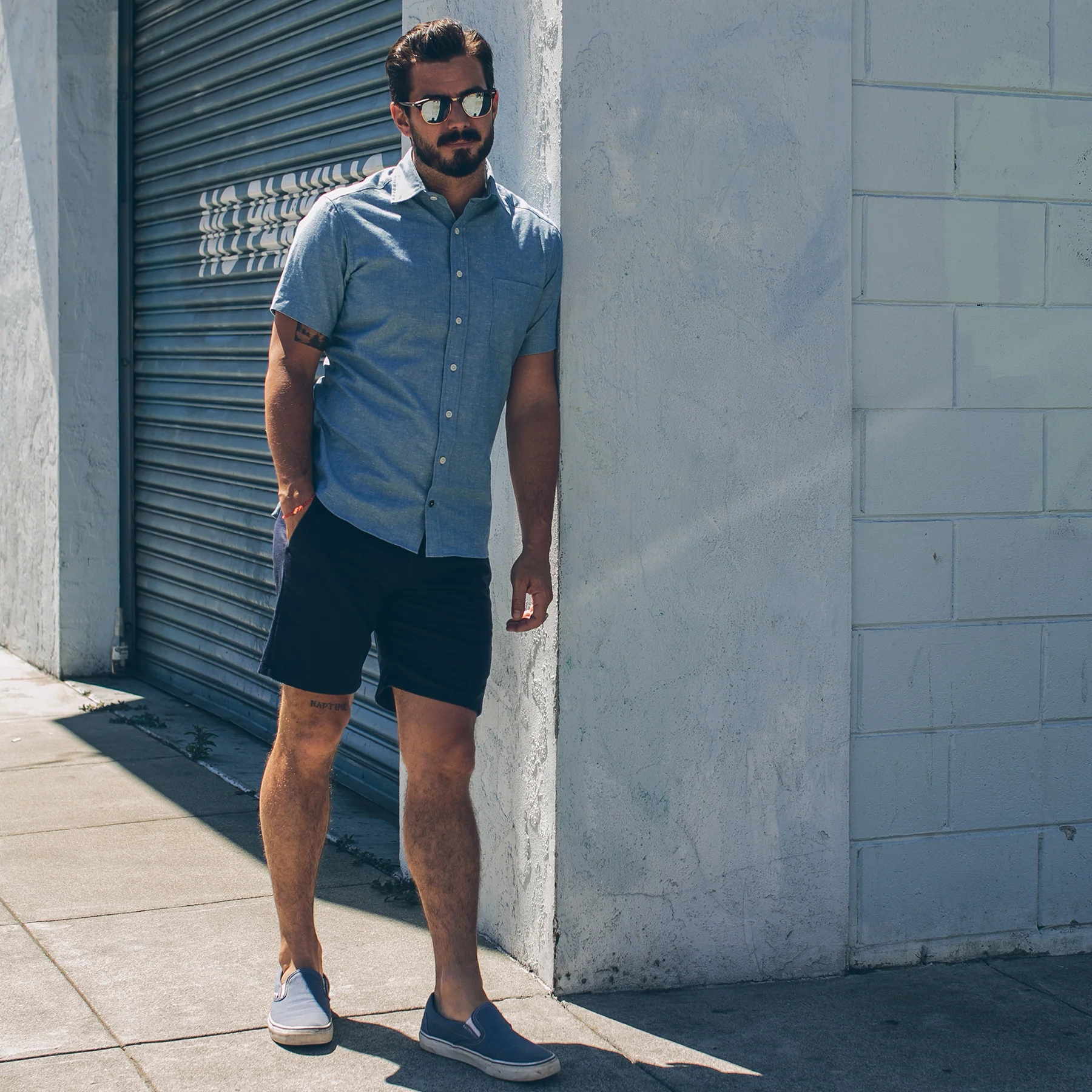 The Short Sleeve California in Slub Chambray - Image 4