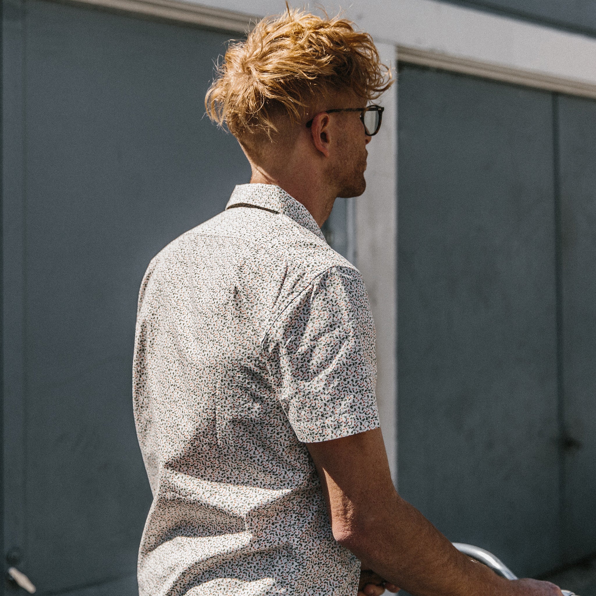 The Short Sleeve Hawthorne in California Poppy - Image 4