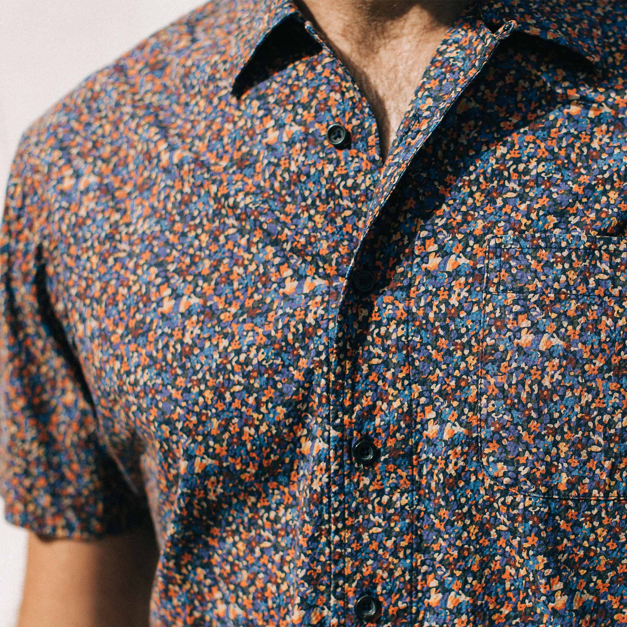 The Short Sleeve Hawthorne in Flower Field - Image 3