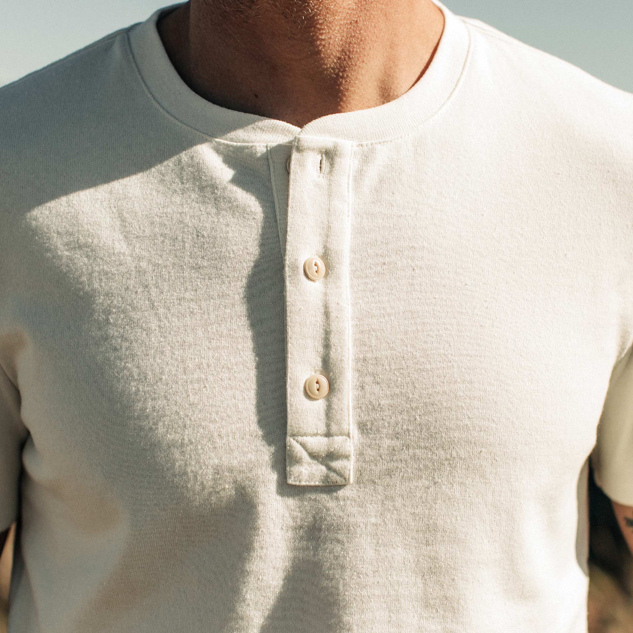 The Short Sleeve Heavy Bag Henley in Natural - Image 3