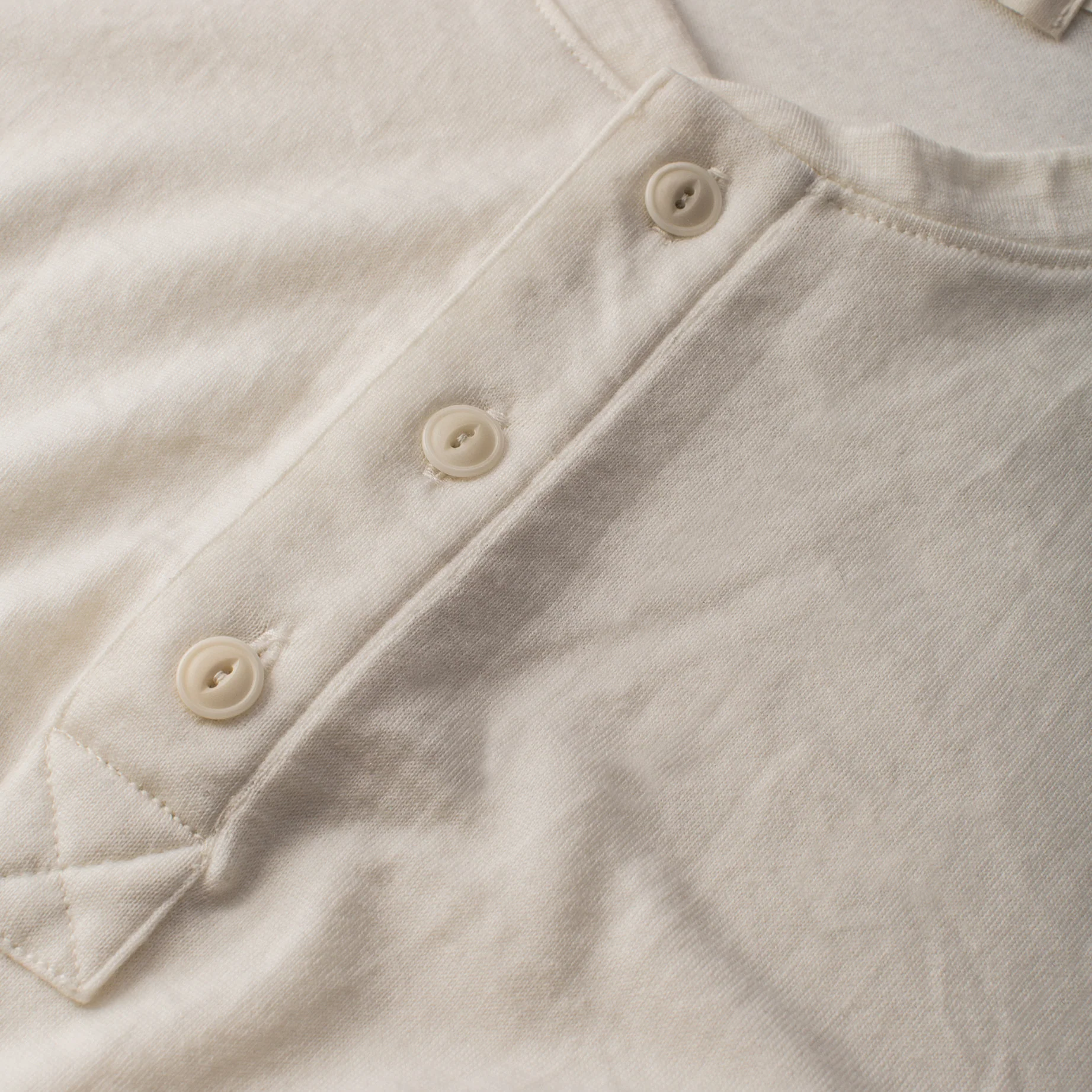 The Short Sleeve Henley in Natural Merino - Image 6
