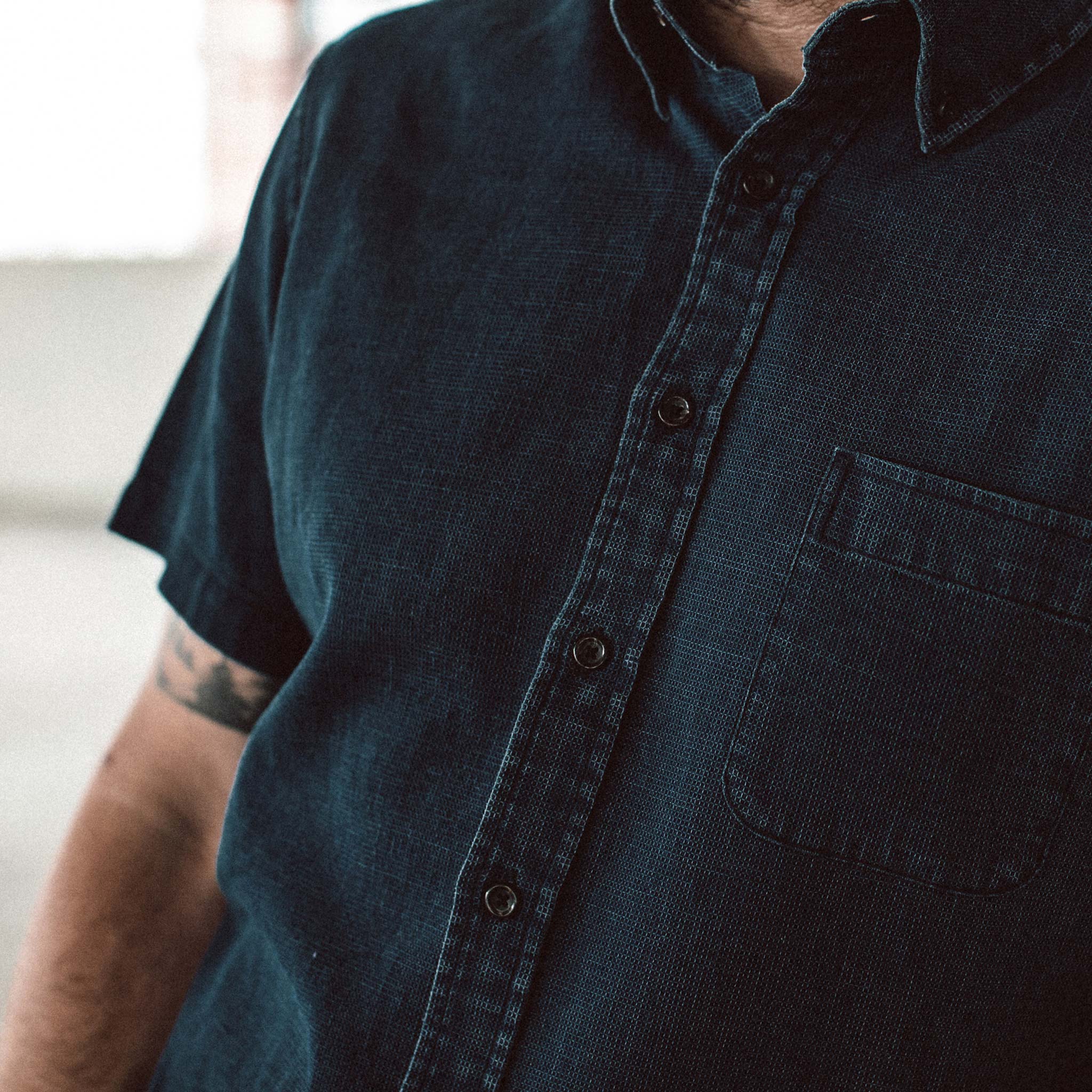 The Short Sleeve Jack in Mini Indigo Waffle - Image 3