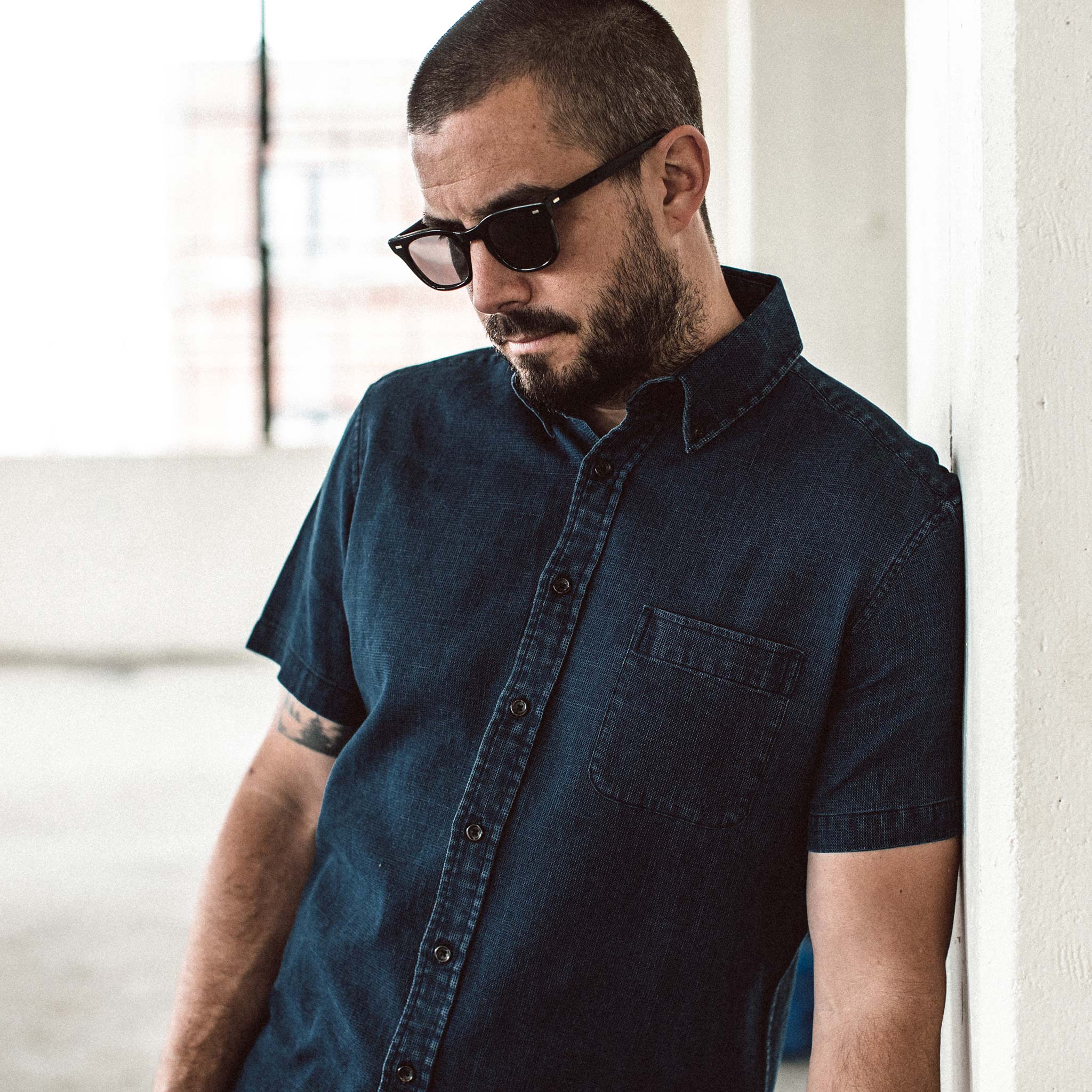 The Short Sleeve Jack in Mini Indigo Waffle - Image 4