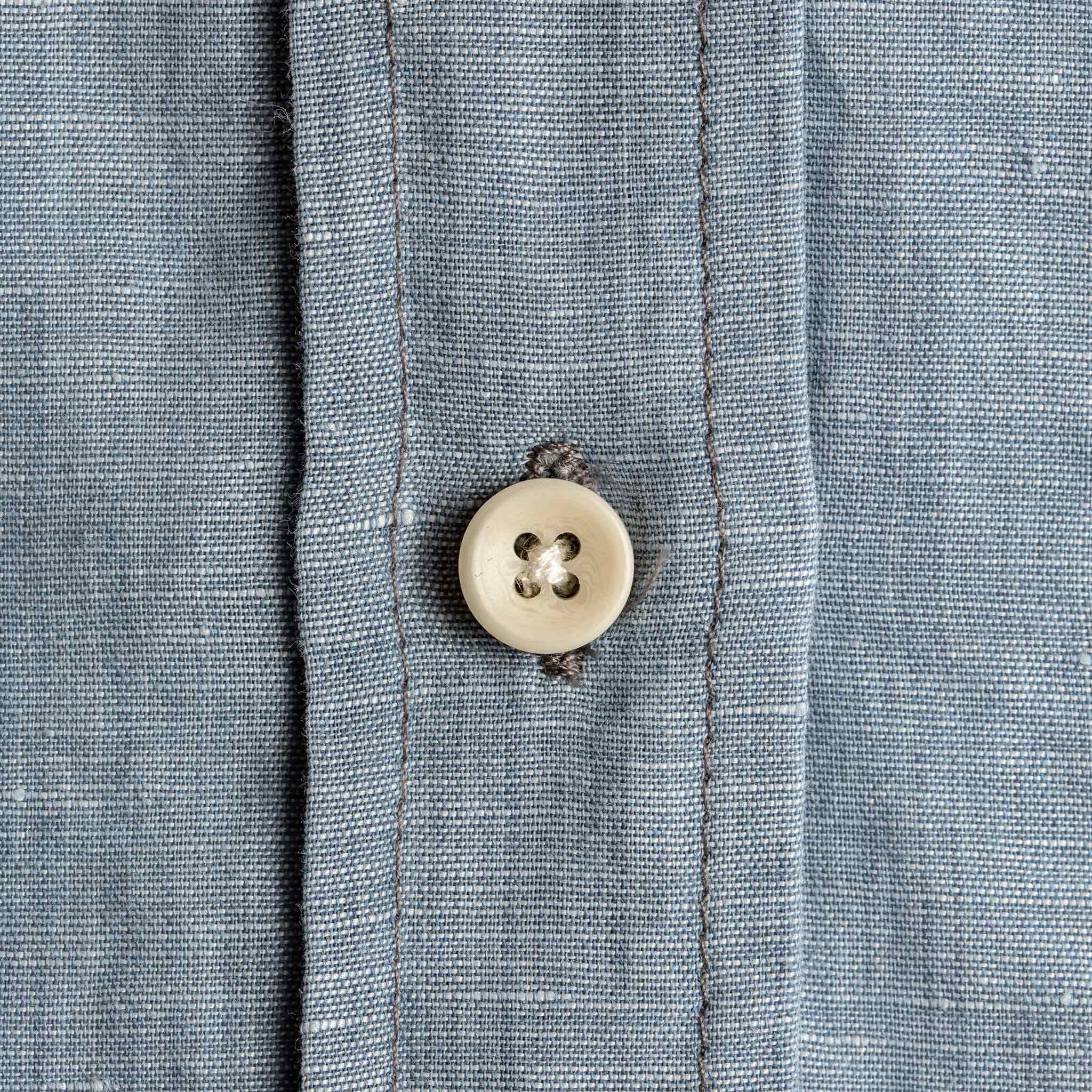 The Short Sleeve Jack in Sun Bleached Linen - Image 9