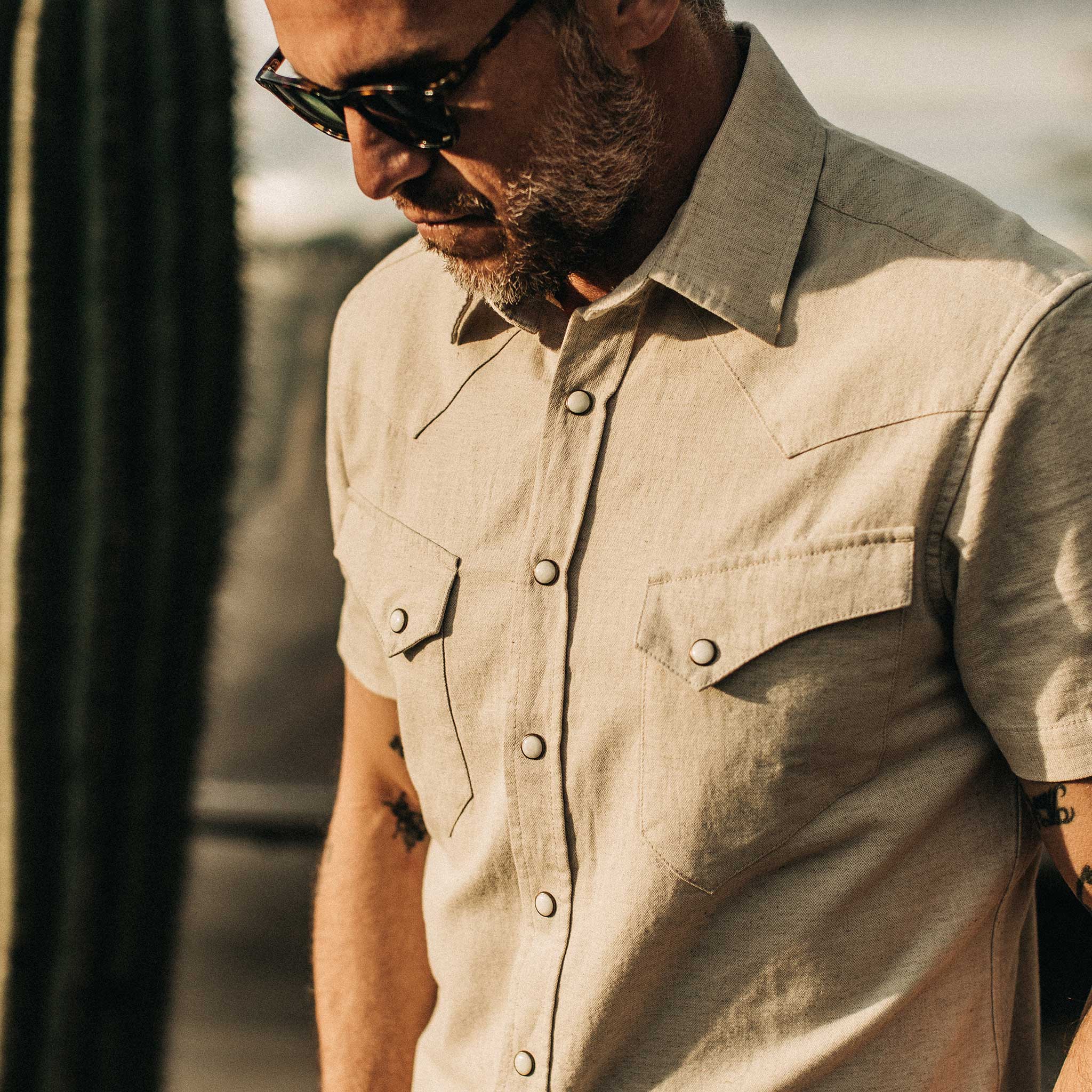 The Short Sleeve Western in Natural Herringbone - Image 3