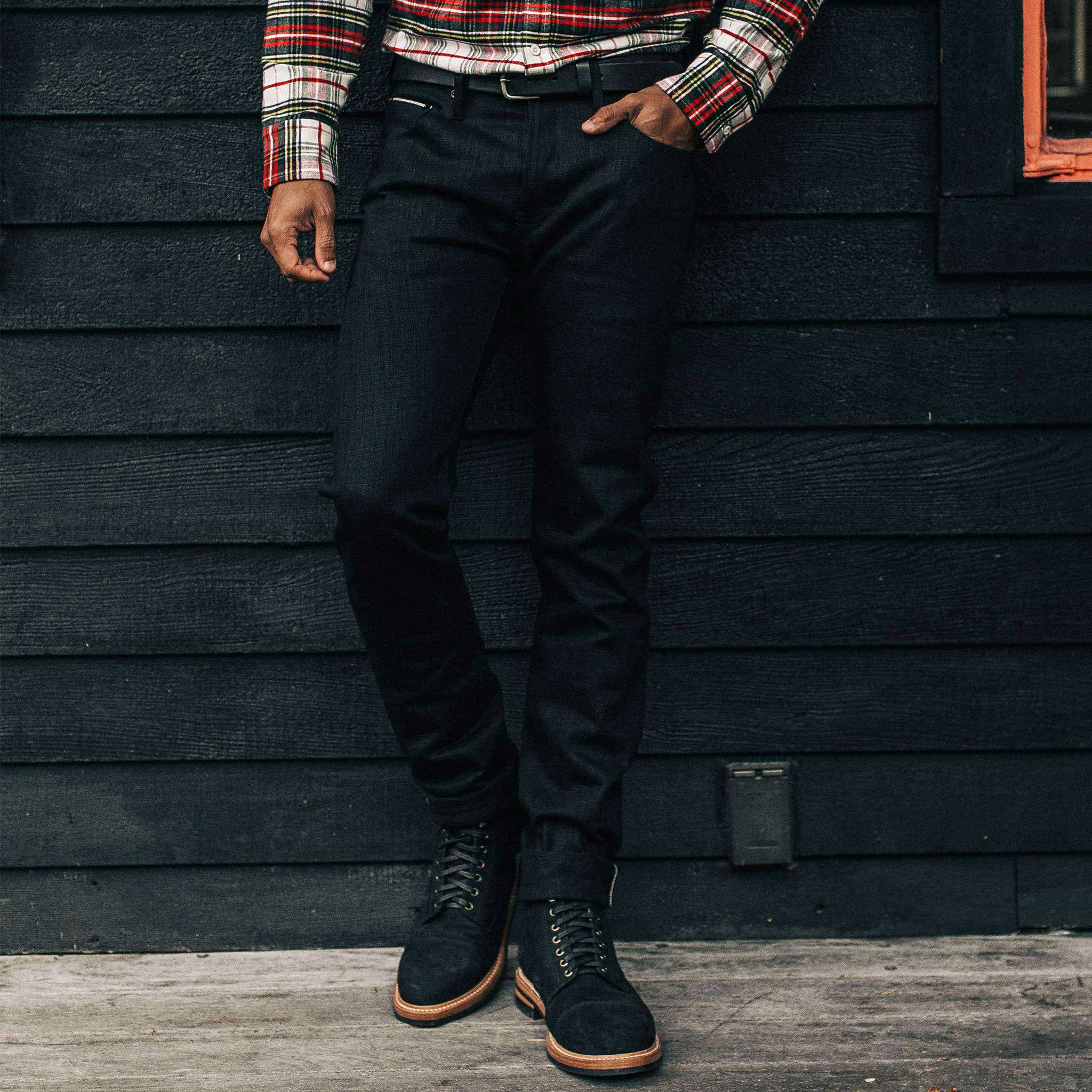 The Slim Jean in Black Selvage - Image 2