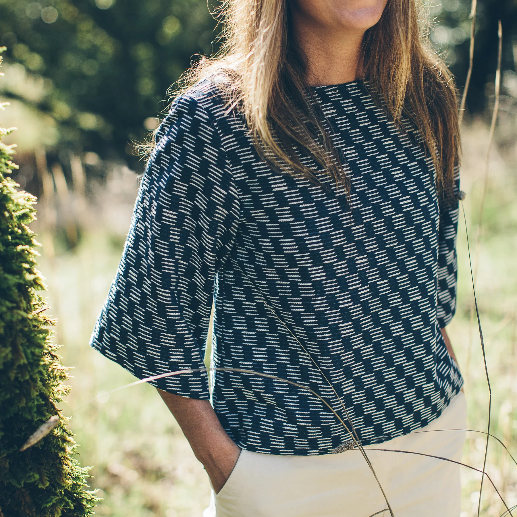 The Sonoma Top in Indigo Jacquard - Image 4