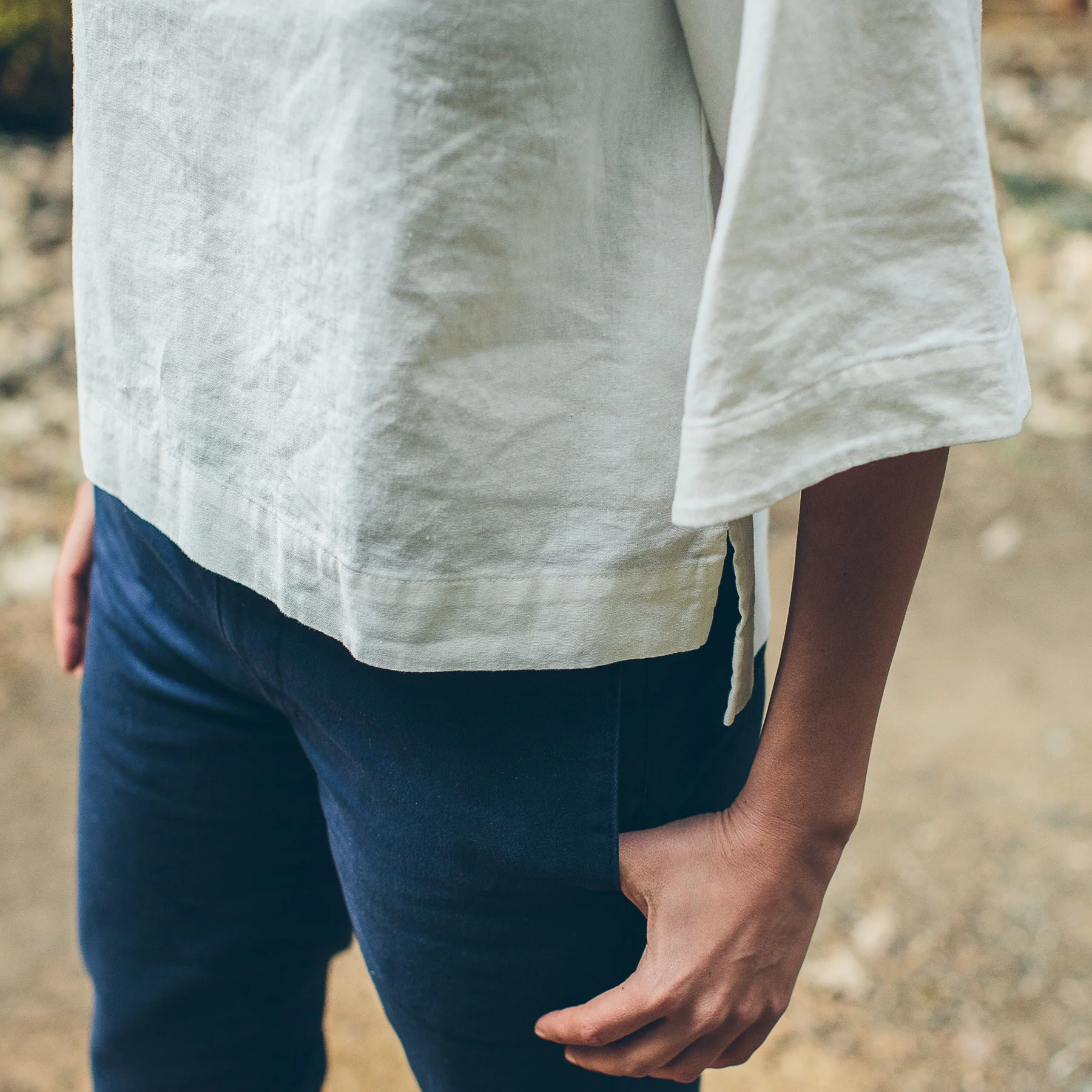 The Sonoma Top in Natural Linen - Image 6