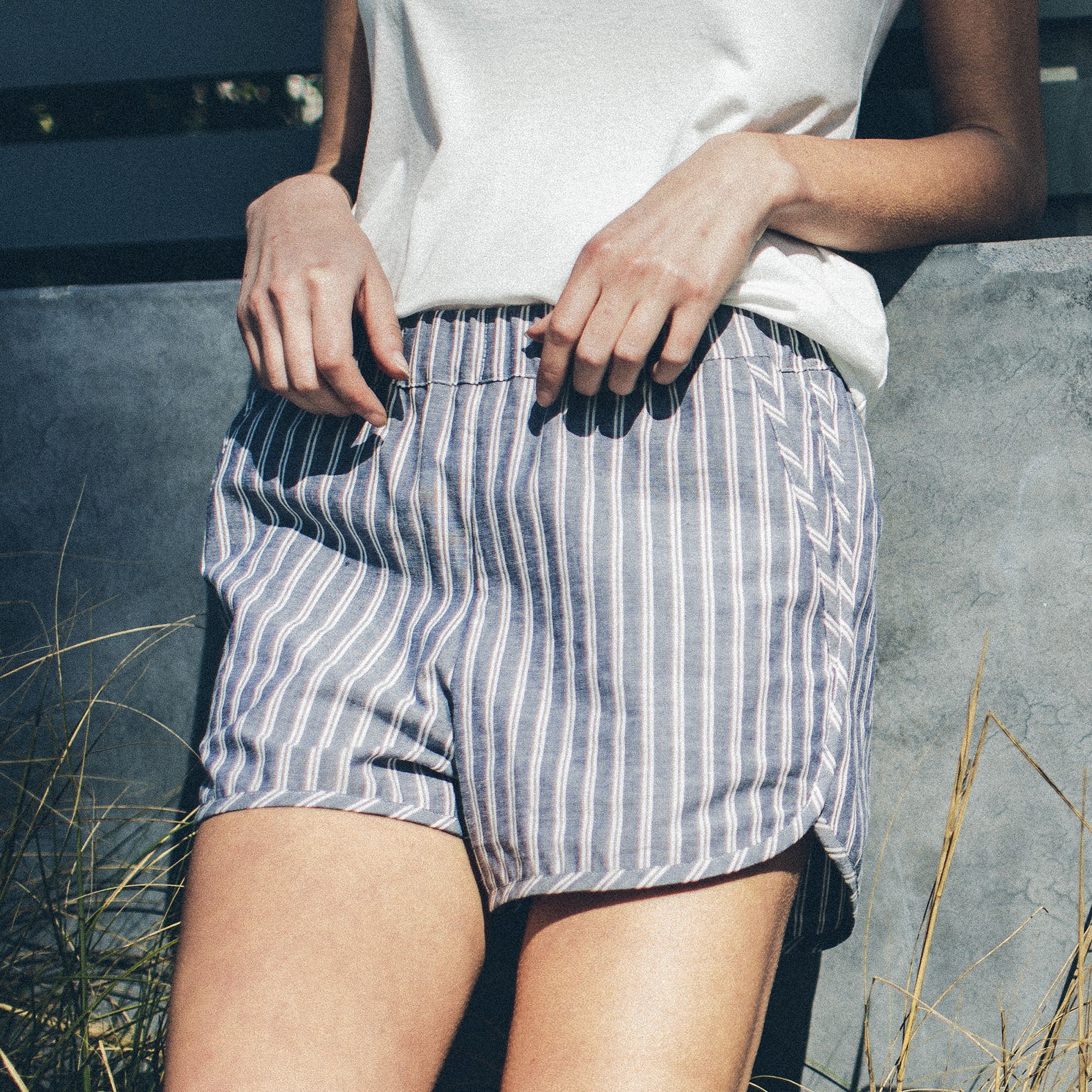 The Surf Short in Indigo - Image 2