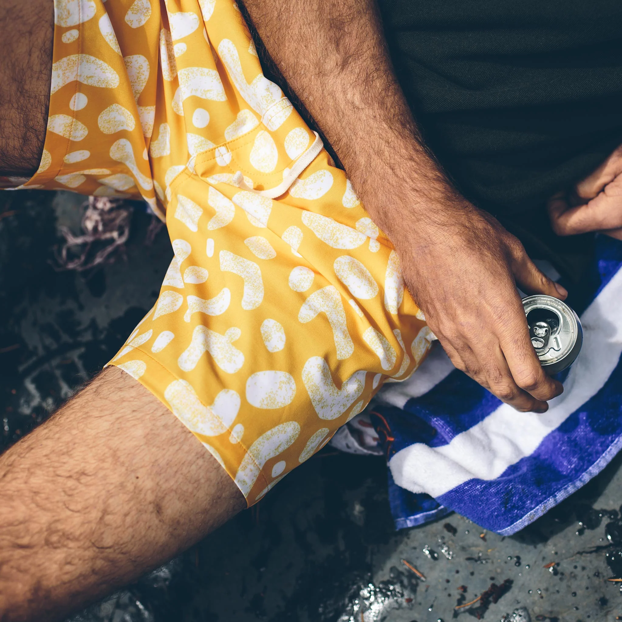 The Yuba Trunk in Yellow Print - Image 4