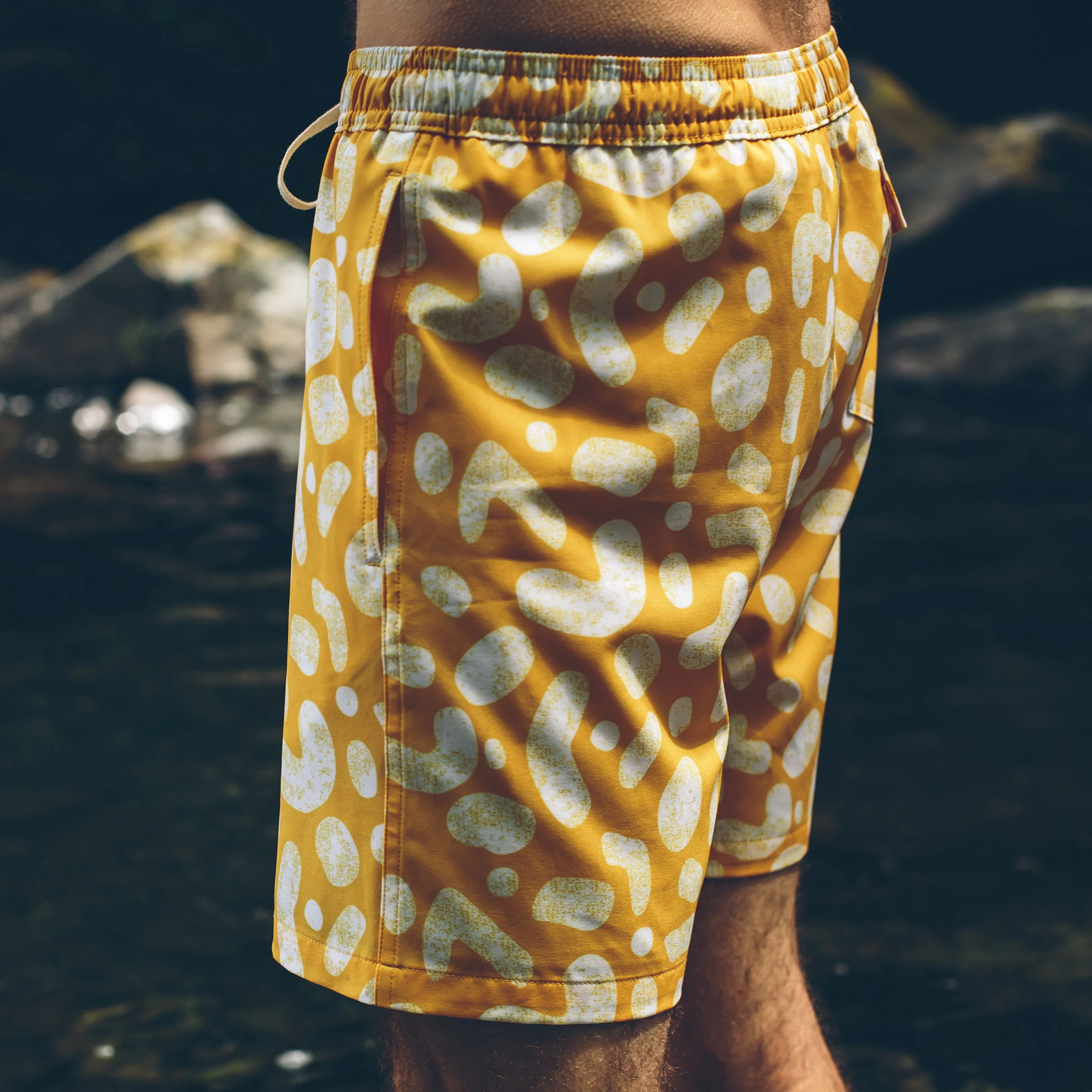 The Yuba Trunk in Yellow Print - Image 5