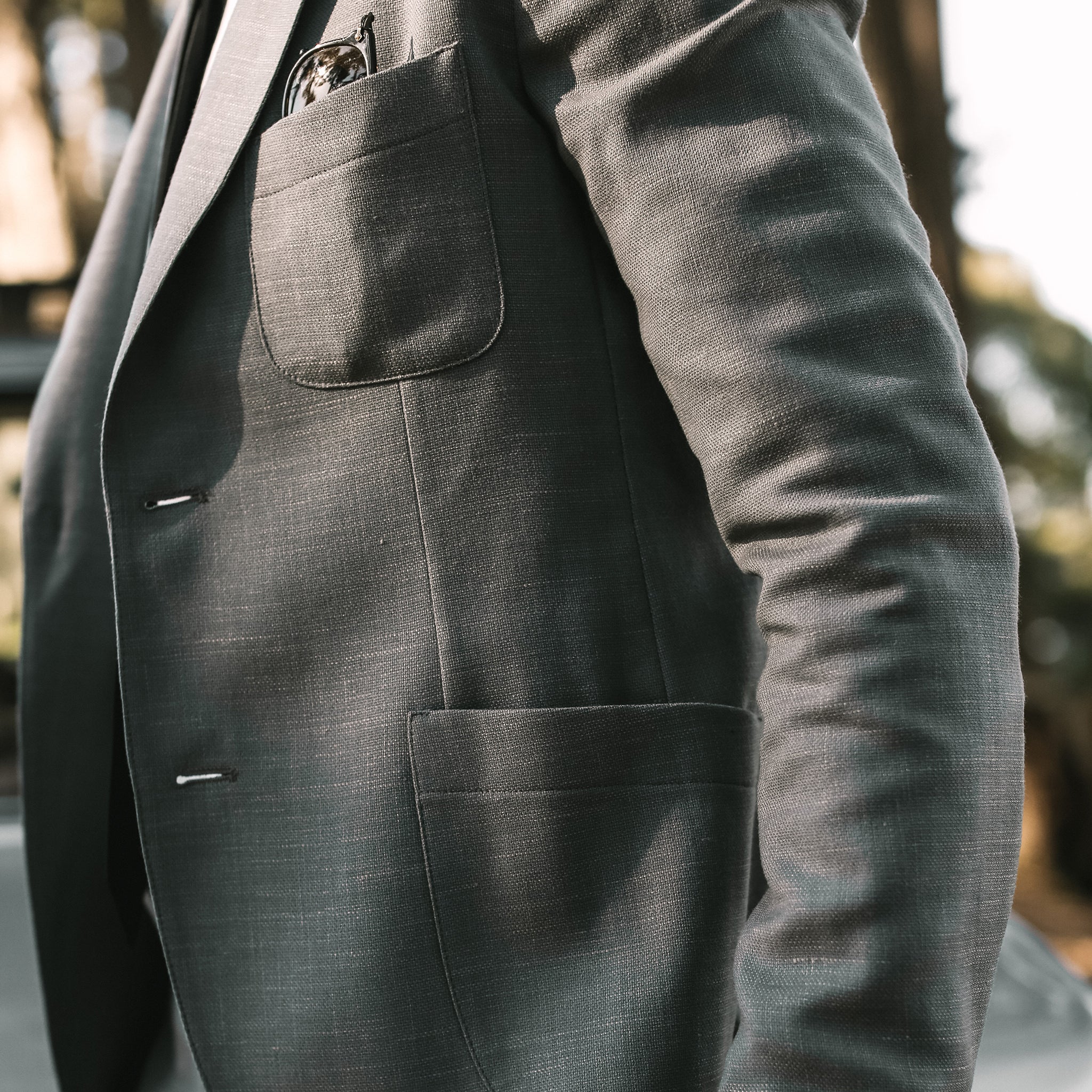 The Telegraph Jacket in Charcoal Slub - Image 7