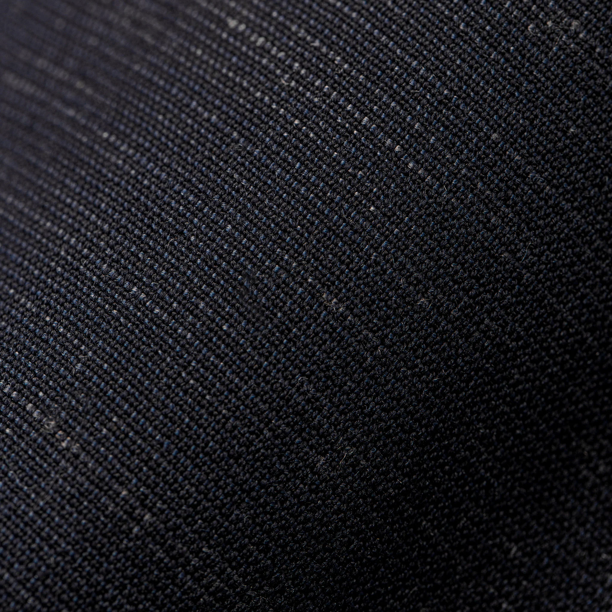 The Telegraph Jacket in Navy Slub - Image 9